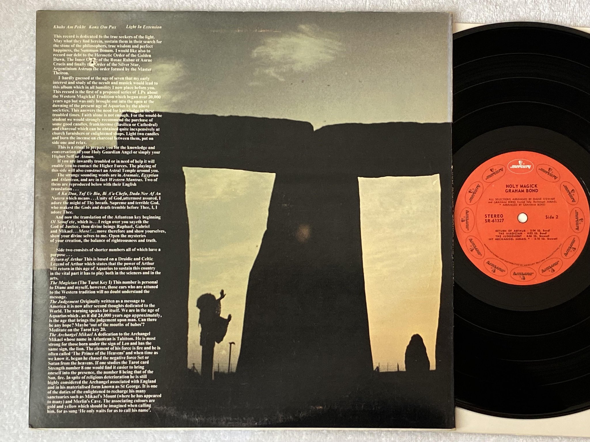 Omslagsbild för skivan GRAHAM BOND holy magick LP -70 US MERCURY SR-61327