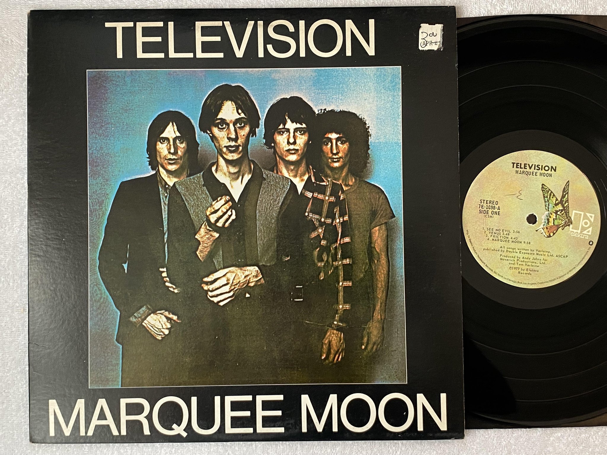 Omslagsbild för skivan TELEVISION marquee moon LP -77 US ELEKTRA 7E 1098 *** CLASSIC ALBUM ***