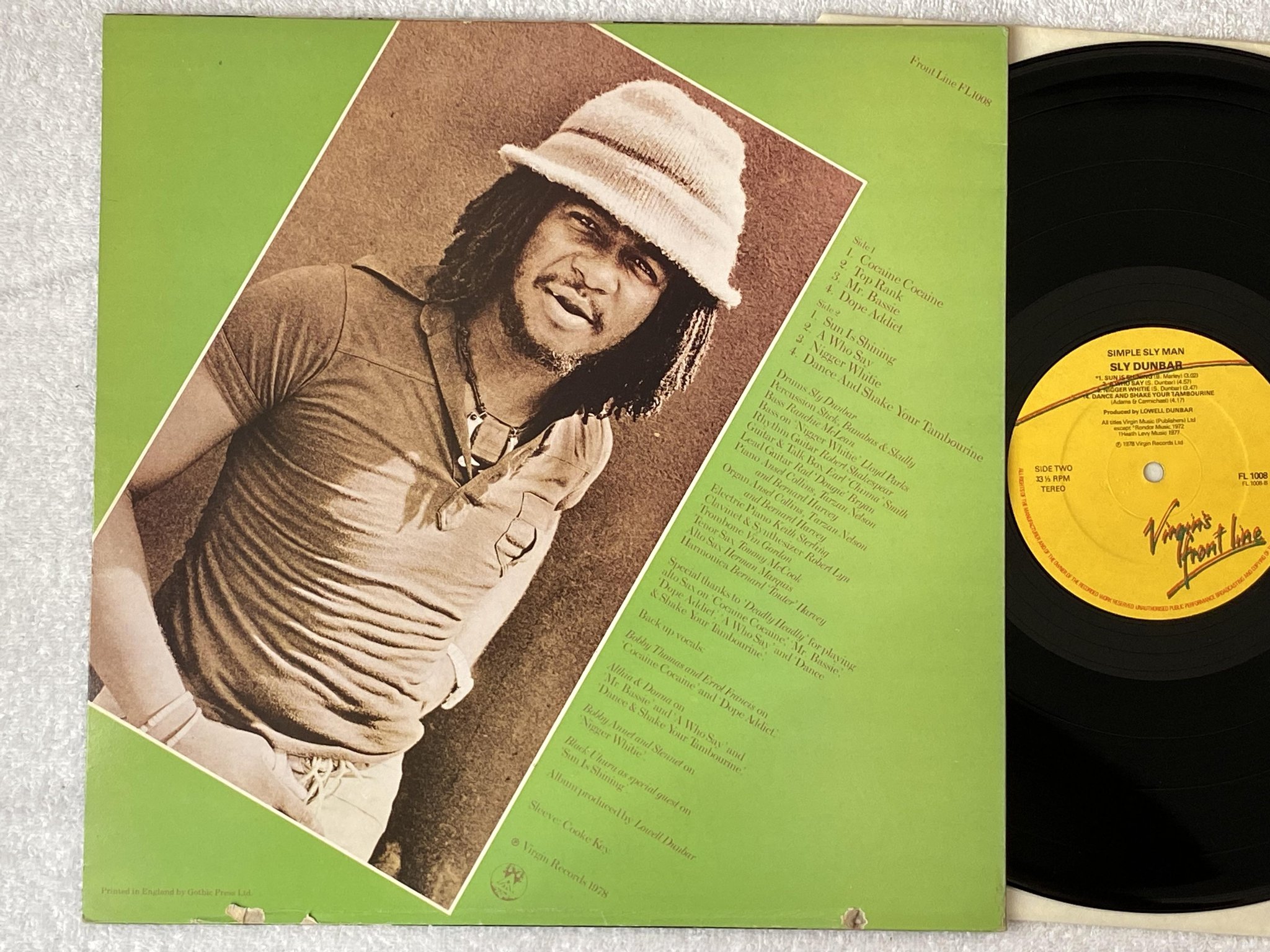Omslagsbild för skivan SLY DUNBAR simple sly man LP -78 UK FRONT LINE FL 1006
