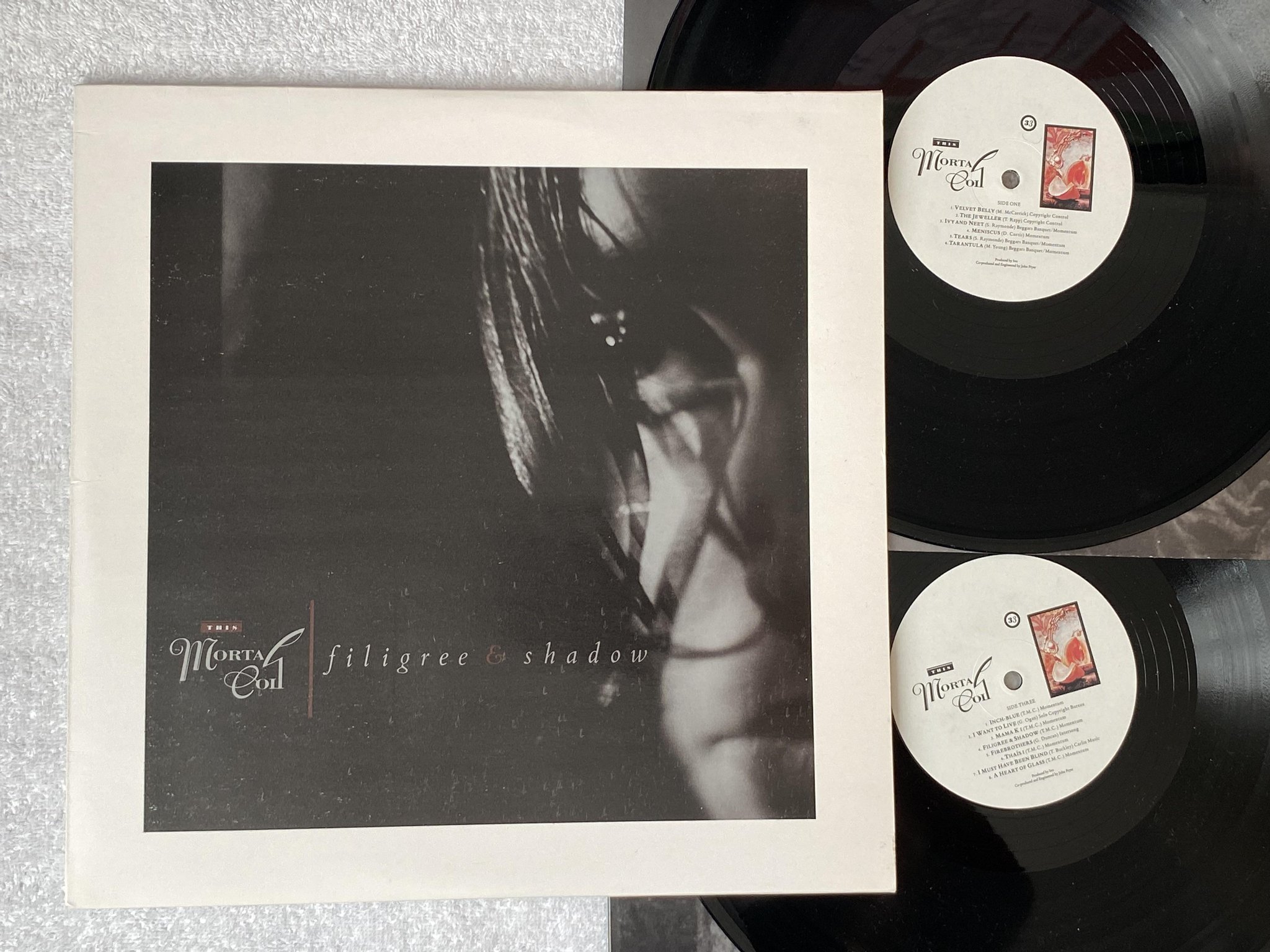 Omslagsbild för skivan THIS MORTAL COIL Filigree & Shadow 2xLP 86 UK 4AD DAD 609