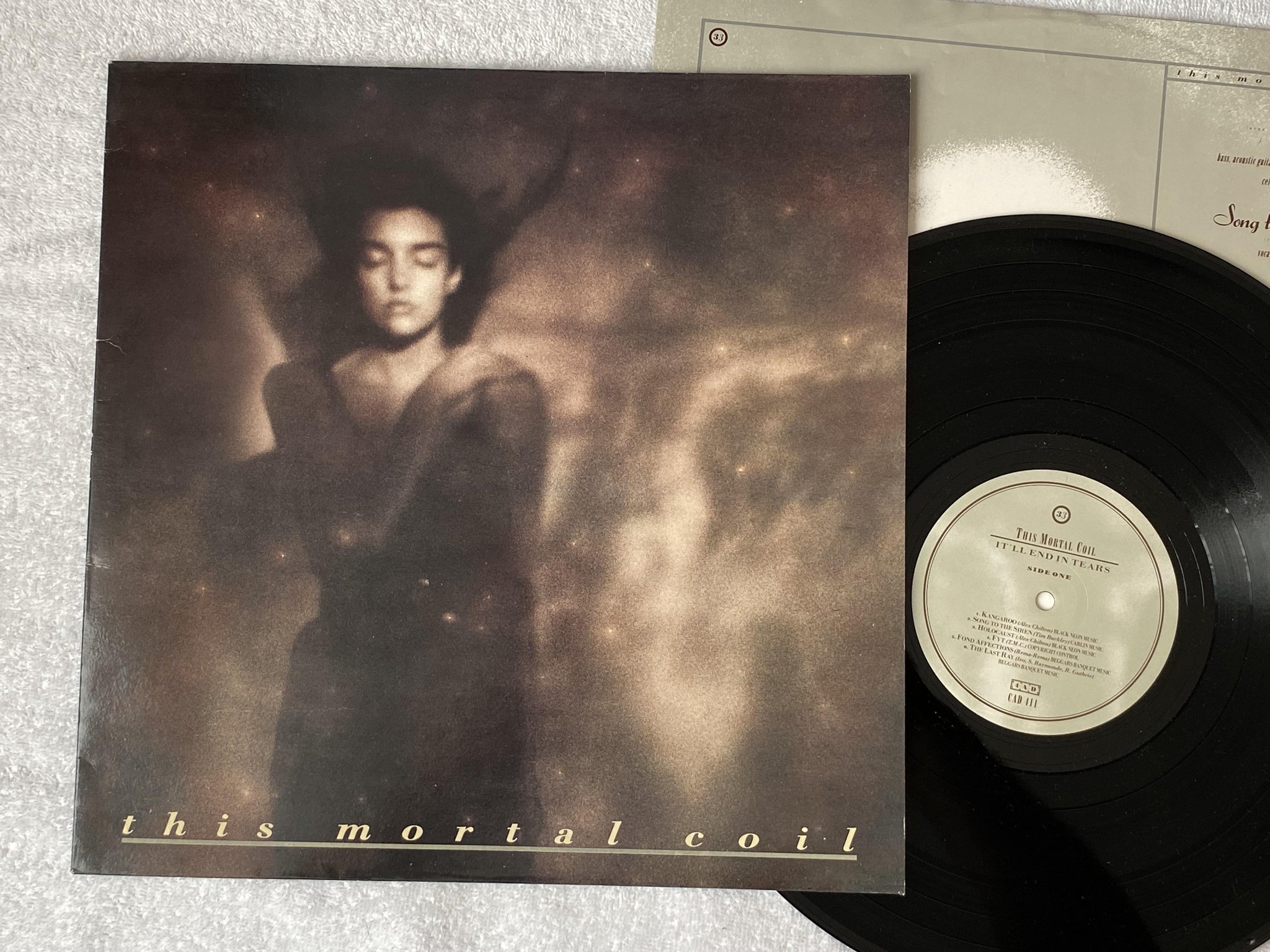 Omslagsbild för skivan THIS MORTAL COIL It'll End In Tears LP -84 UK 4AD CAD 411
