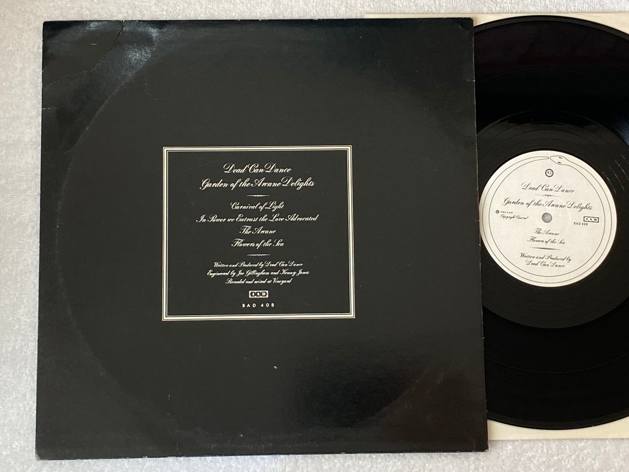 Omslagsbild för skivan DEAD CAN DANCE Garden Of The Arcane Delights 12"EP -84 4AD BAD 408