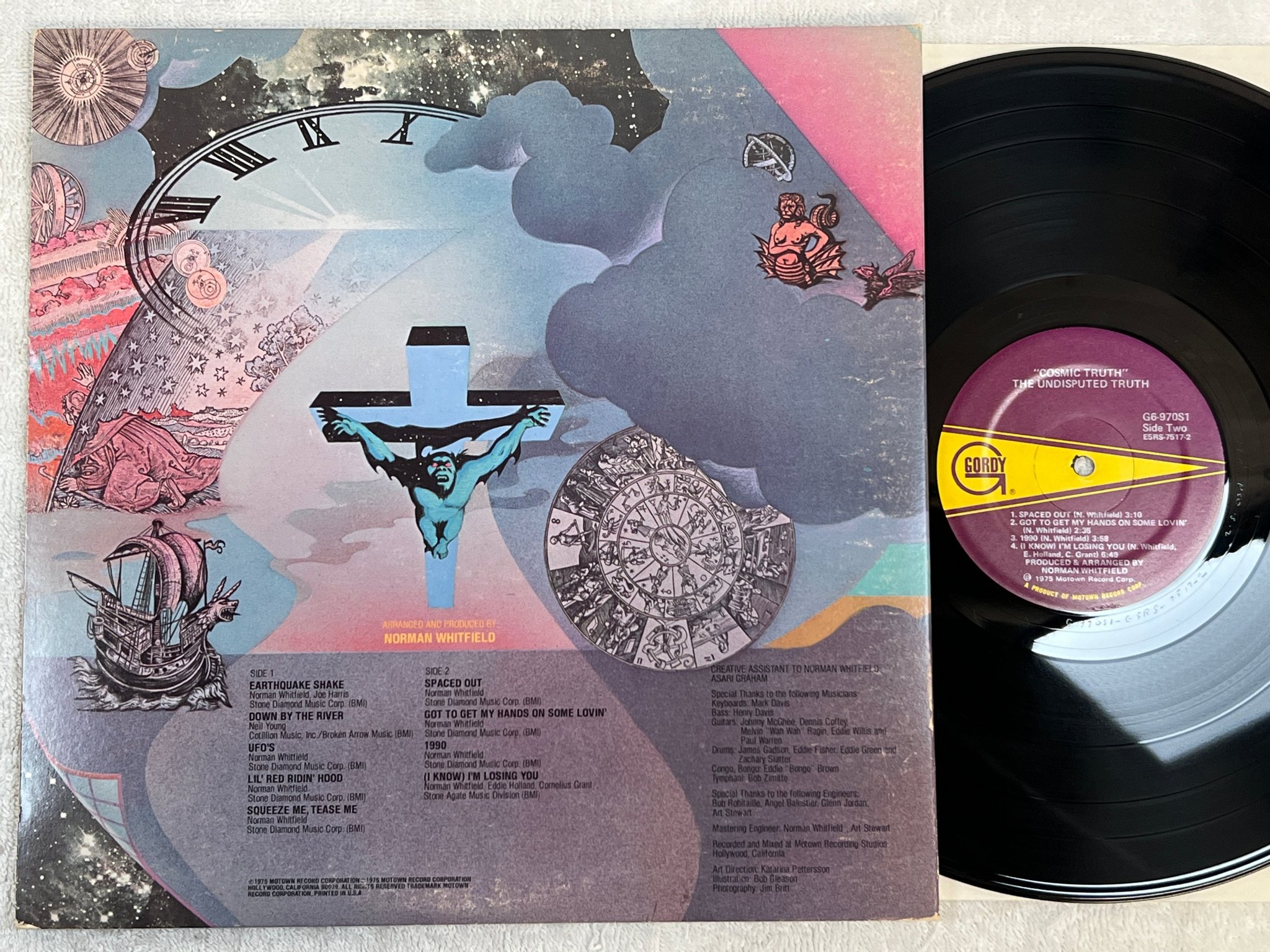 Omslagsbild för skivan THE UNDISPUTED TRUTH cosmic truth LP -75 US GORDY G6-970S1