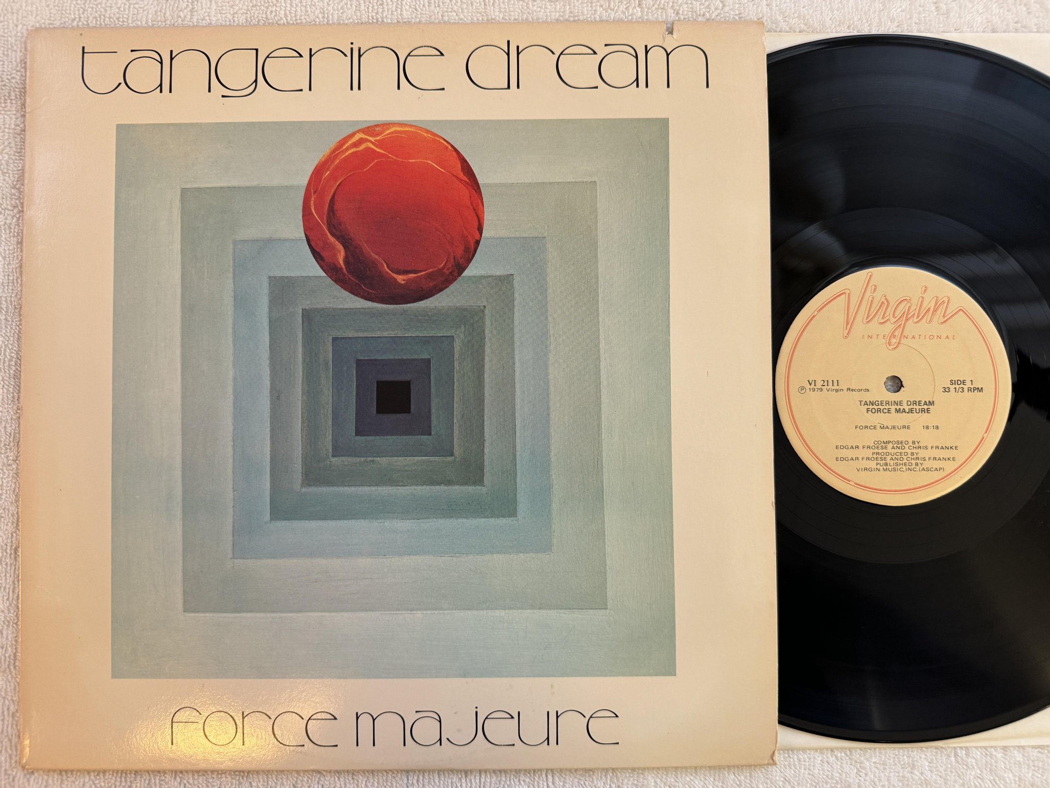 Omslagsbild för skivan TANGERINE DREAM force majeure LP US VIRGIN VI-2111