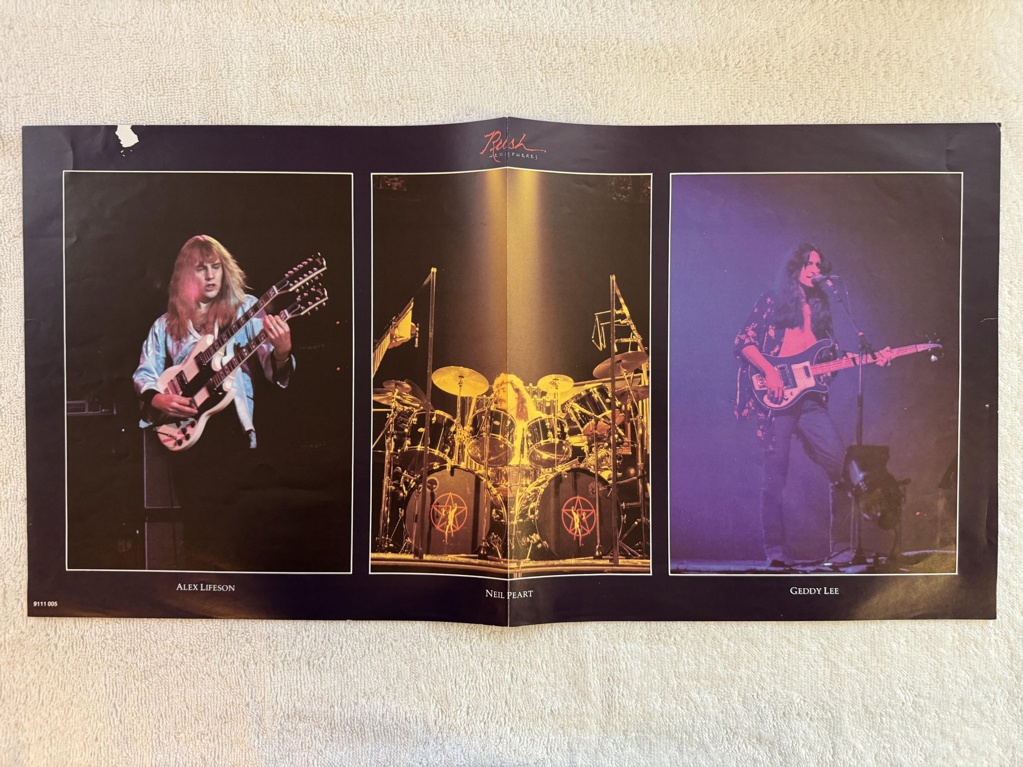 Omslagsbild för skivan RUSH hemispheres LP Hol POLYGRAM 9111 005