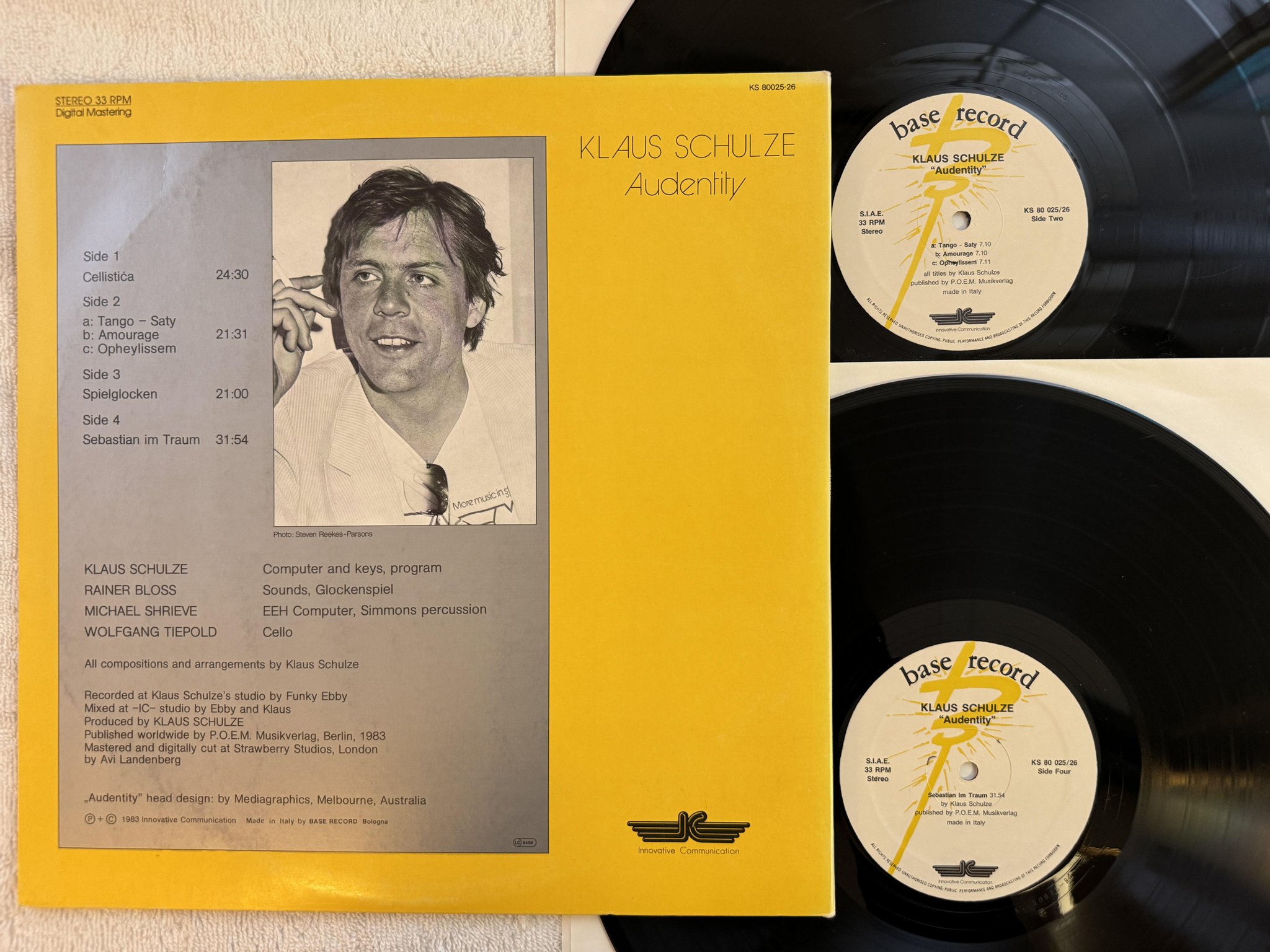 Omslagsbild för skivan KLAUS SCHULZE Audentity LP -83 Ita BASE KS 80025-26