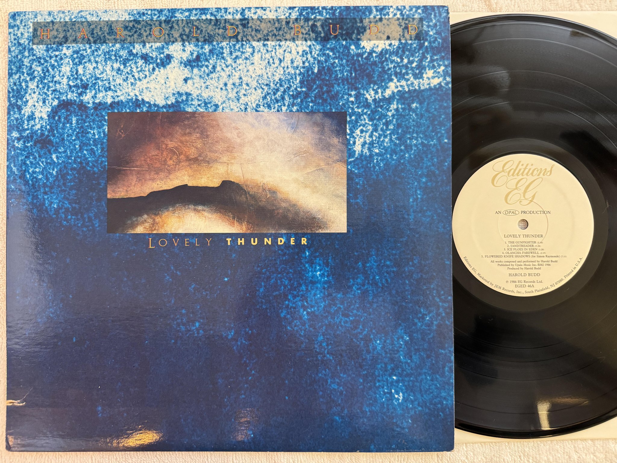 Omslagsbild för skivan HAROLD BUDD lovely thunder LP -86 US EDITIONS EG EGED 46 ** ELECTRONIC **