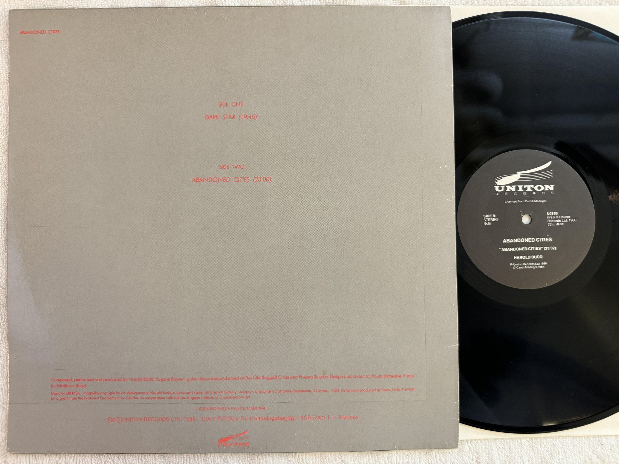 Omslagsbild för skivan HAROLD BUDD abandoned cities LP -86 Norway UNITON U031 *** ambient ***