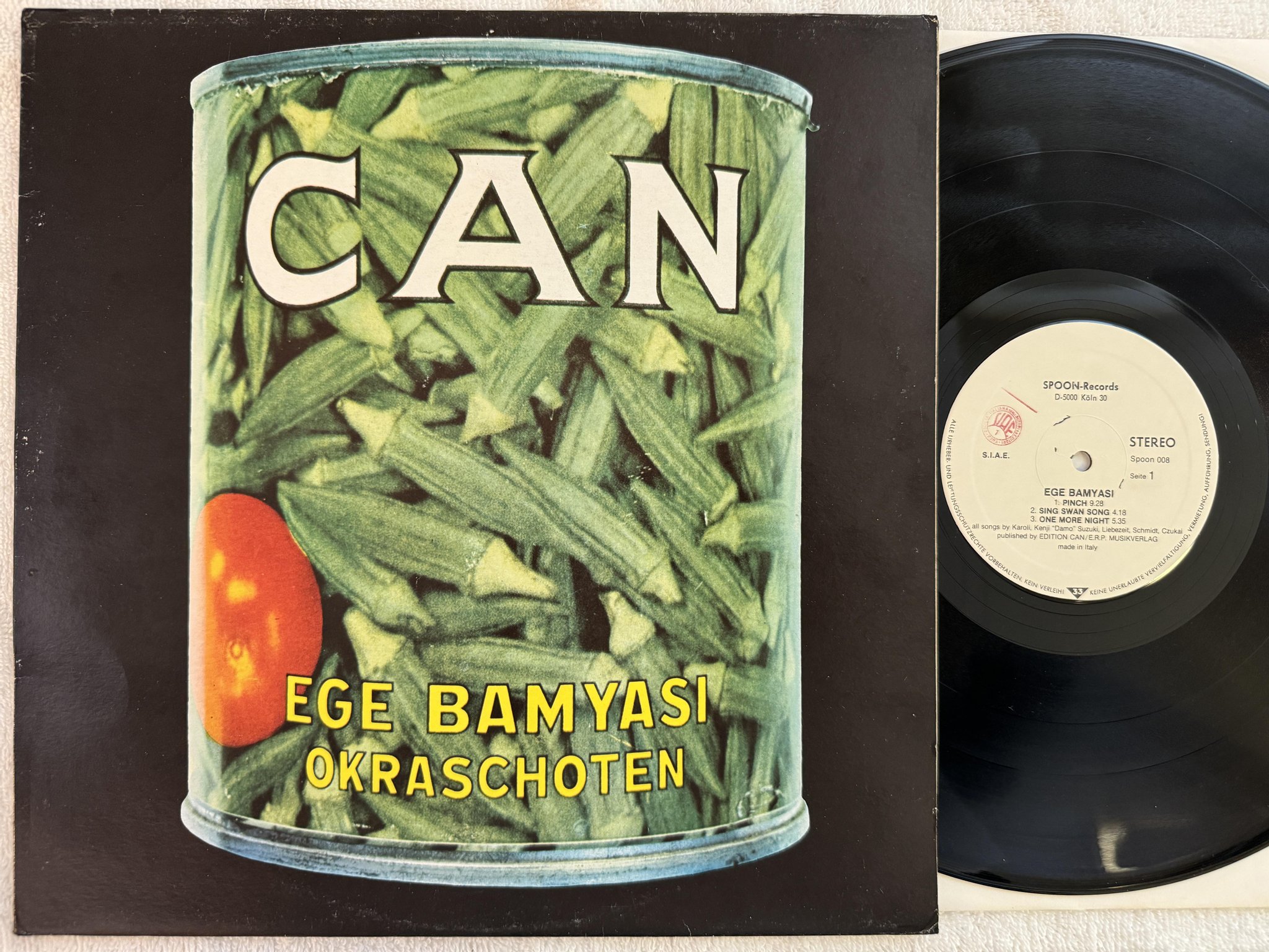 Omslagsbild för skivan CAN ege bamyasi LP re Ita BASE RECORD SPOON 008 *** KRAUT ***