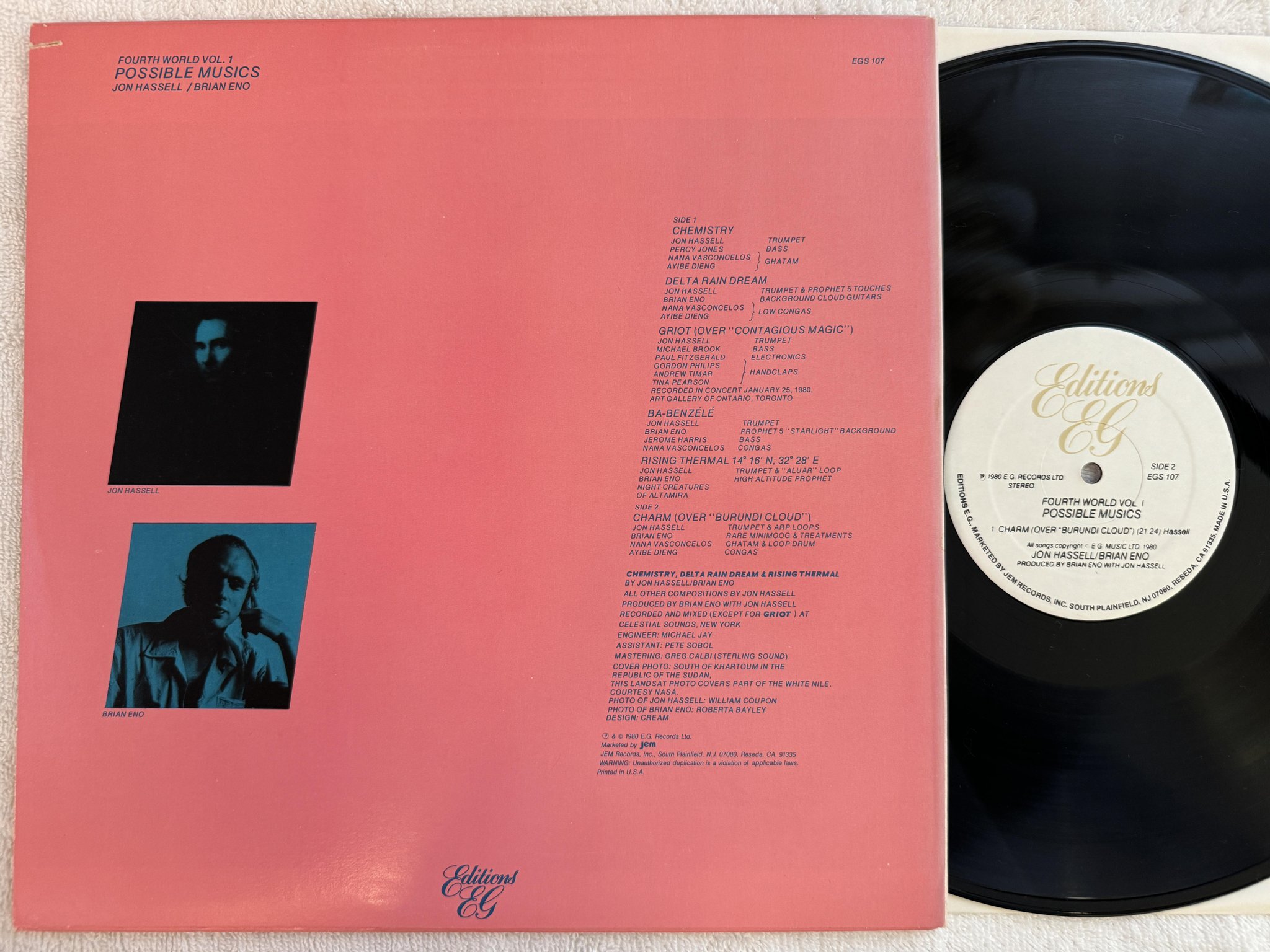 Omslagsbild för skivan JON HASSELL / BRIAN ENO Fourth World Vol. 1 - Possible Musics LP -80 US EGS 107