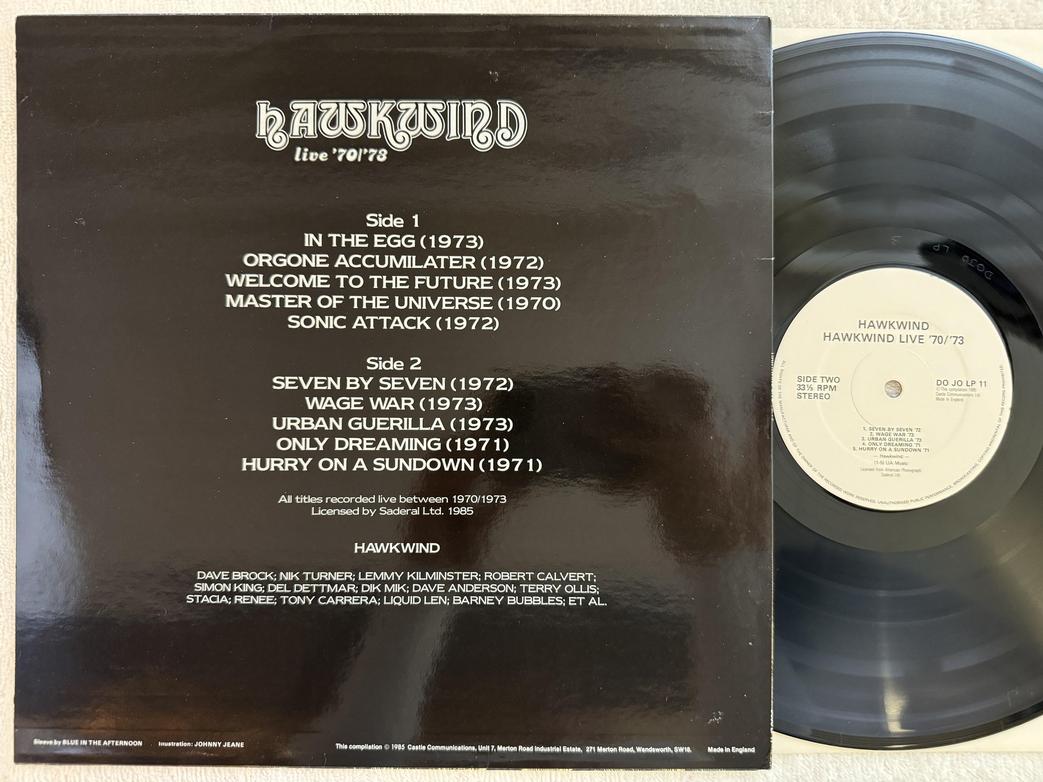 Omslagsbild för skivan HAWKWIND Live '70/'73 LP -85 UK DOJOLP 11