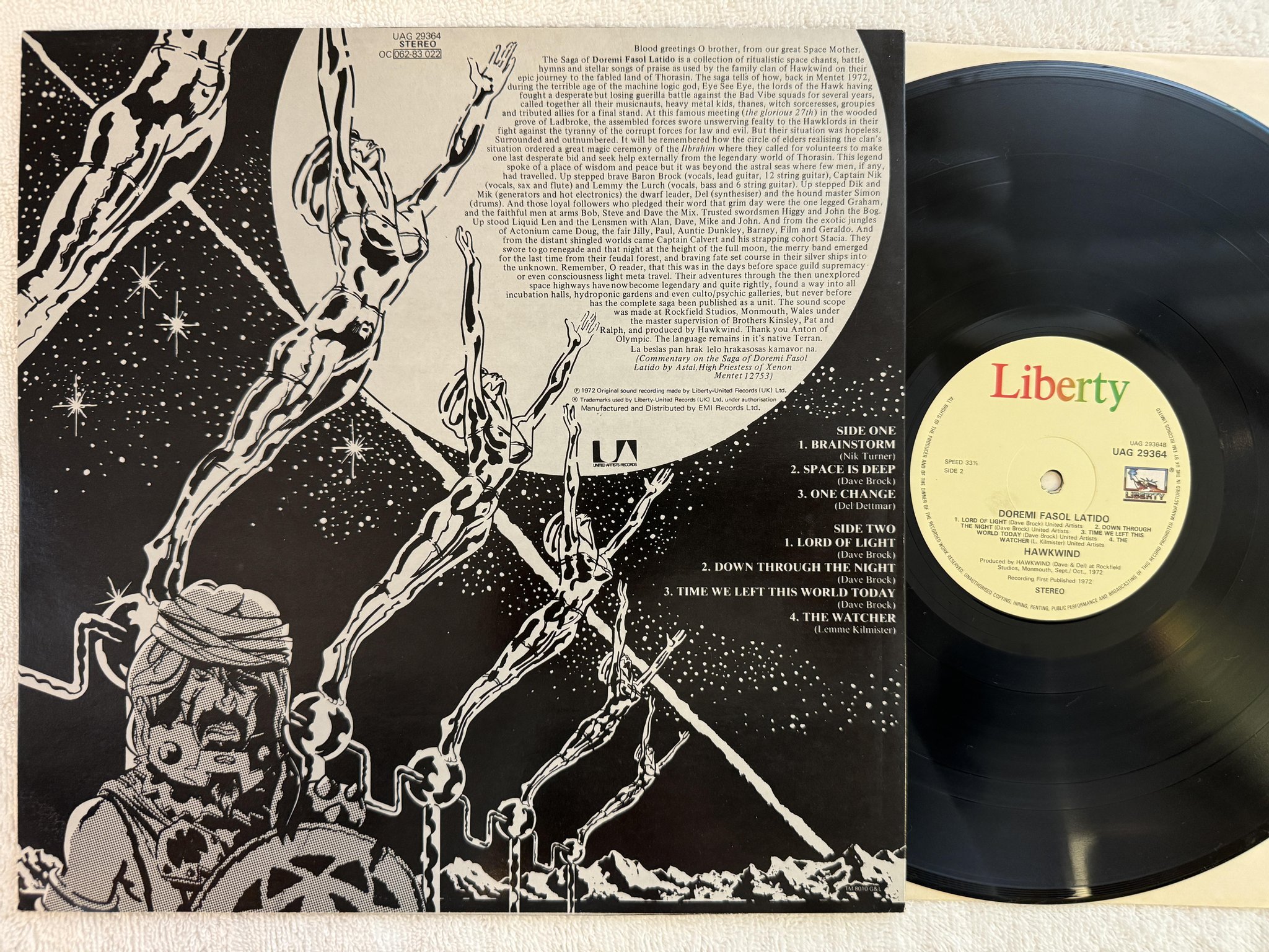 Omslagsbild för skivan HAWKWIND doremi fasol latido LP -72/81 UK LIBERTY UAG 29364