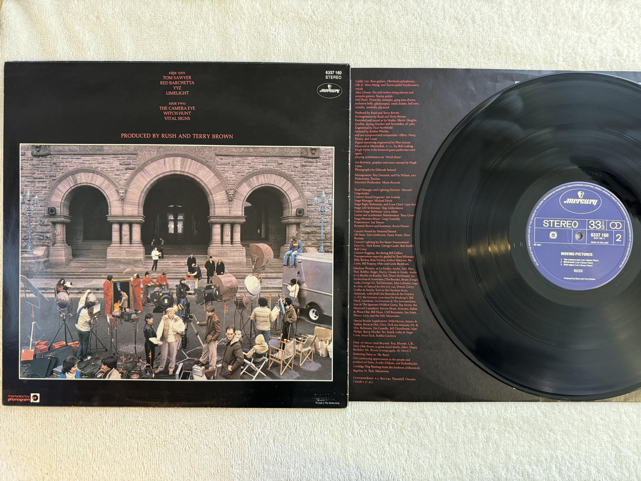 Omslagsbild för skivan RUSH moving pictures LP -81 Hol MERCURY 6337160