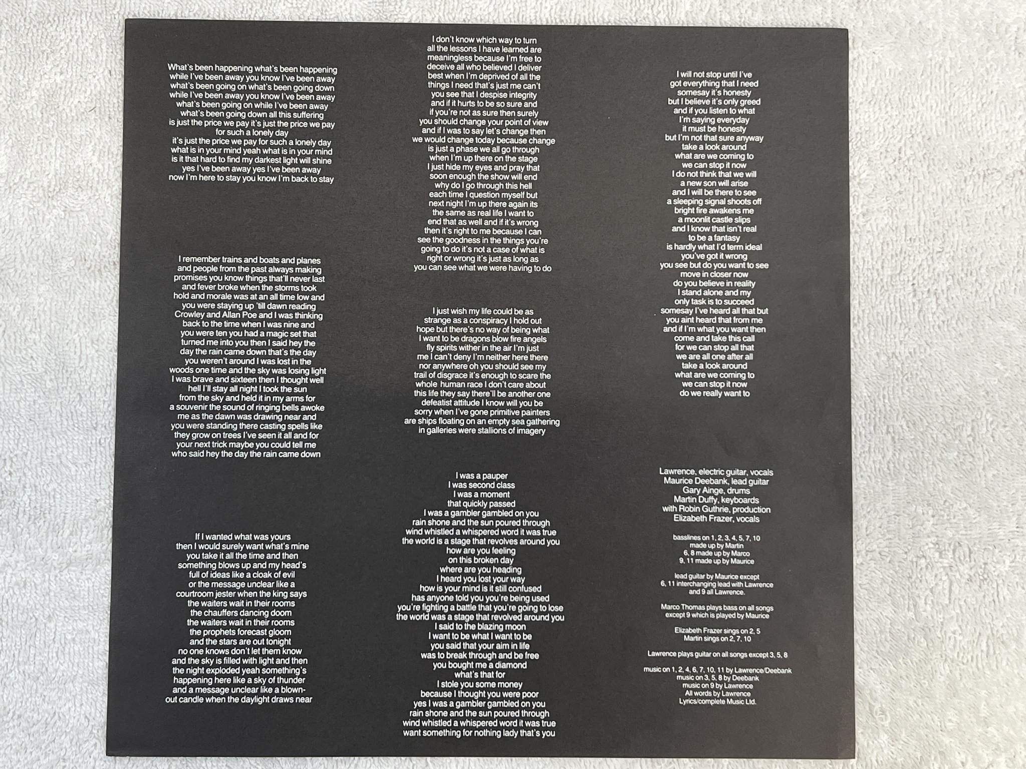 Omslagsbild för skivan FELT Ignite The Seven Cannons And Set Sail For The Sun LP -85 UK B-RED 65