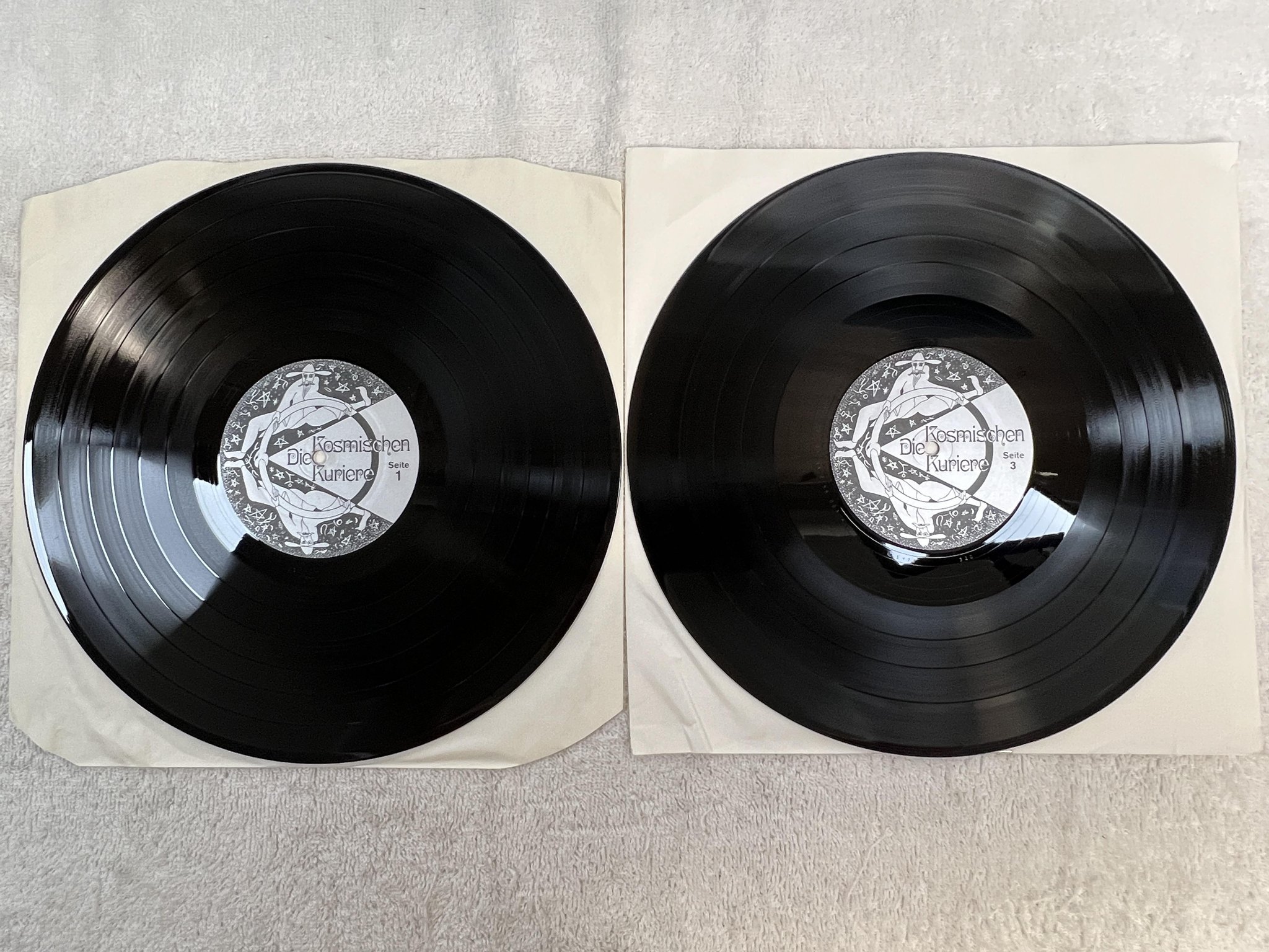 Omslagsbild för skivan WALTER WEGMÜLLER tarot 2xLP box set -73 Ger OHR KK 2/58.00 ** rare krautrock **