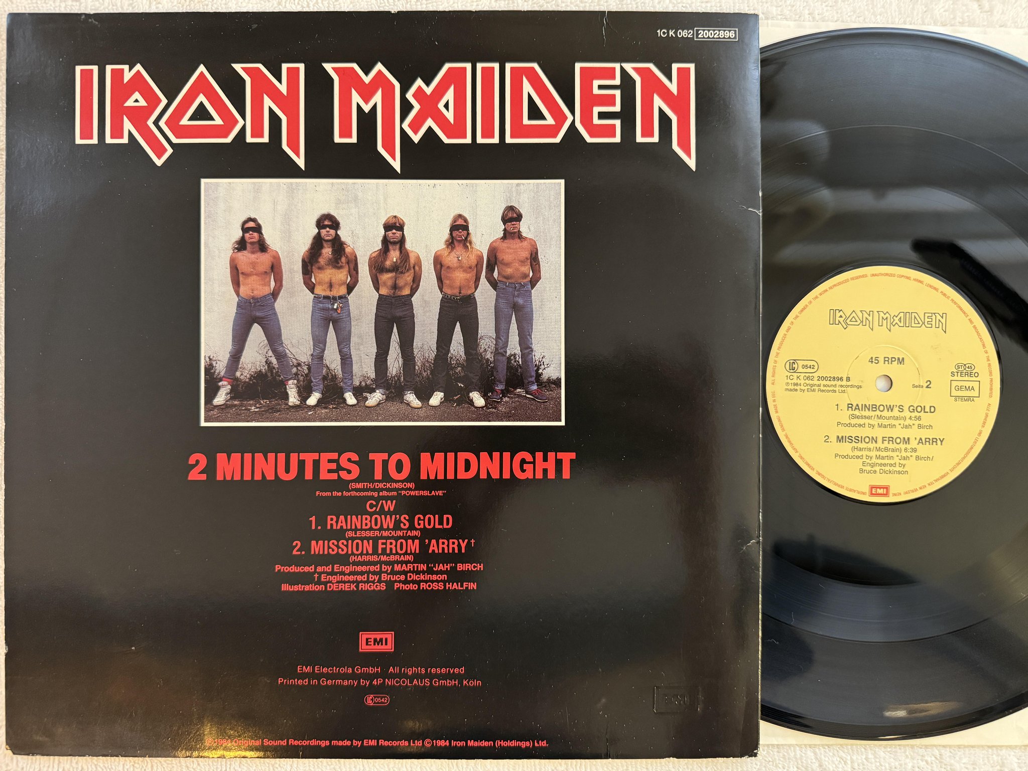 Omslagsbild för skivan IRON MAIDEN 2 minutes to midnight 12" -84 Ger EMI 1C K 062 2002896