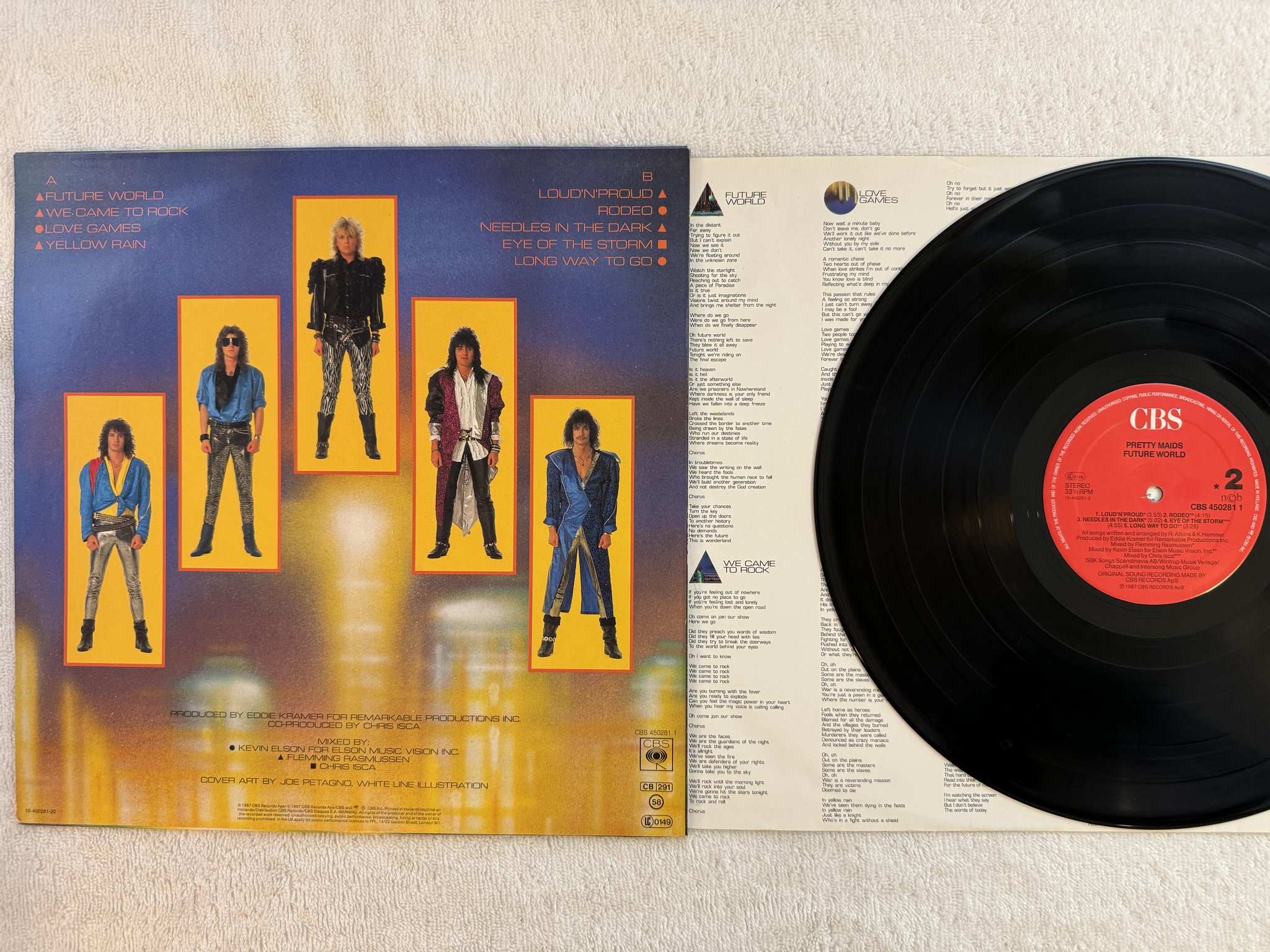 Omslagsbild för skivan PRETTY MAIDS future world LP -87 ncb CBS 450281 1