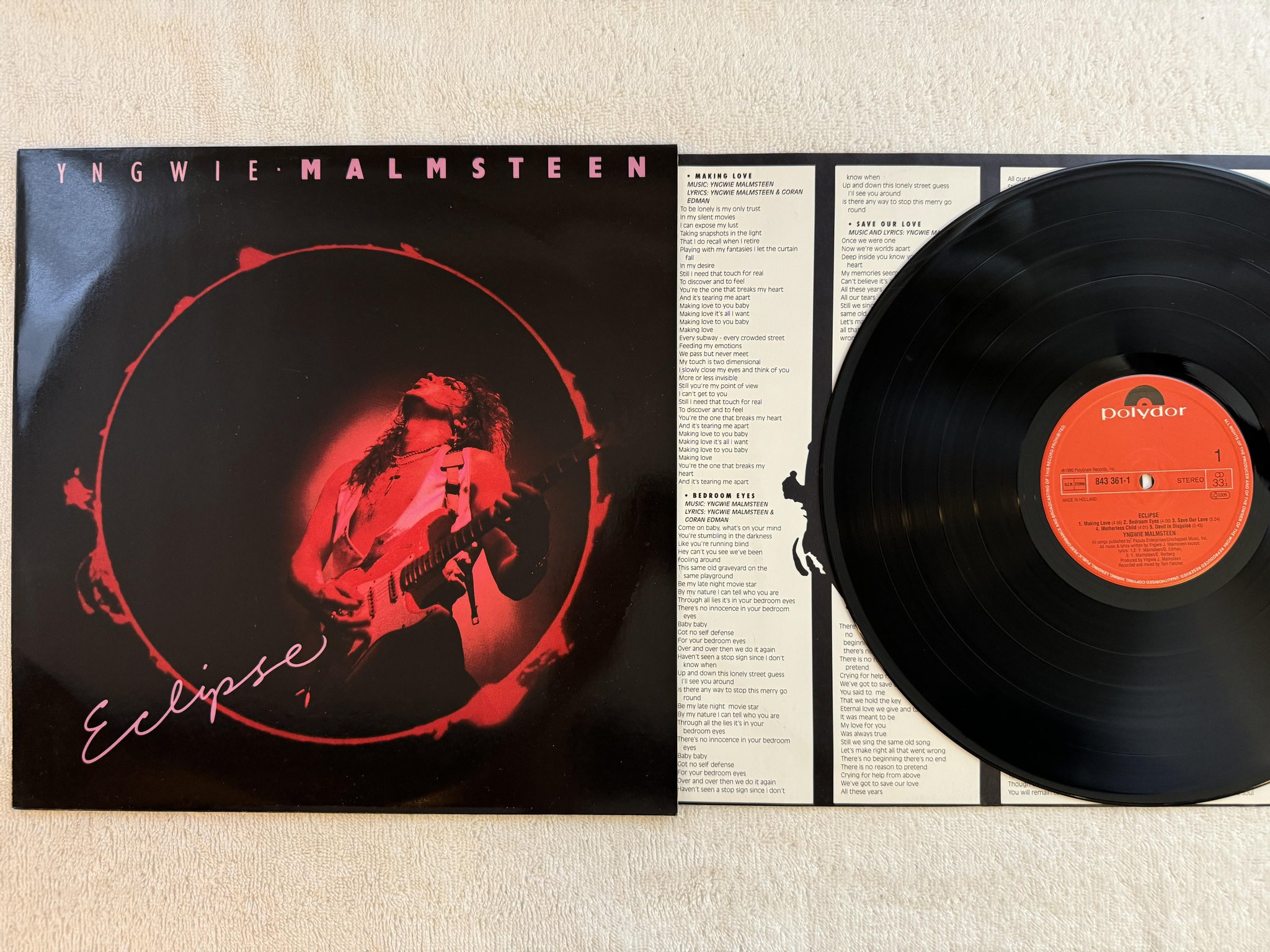 Omslagsbild för skivan YNGWIE MALMSTEEN eclipse LP -90 Hol POLYDOR 843 361-1