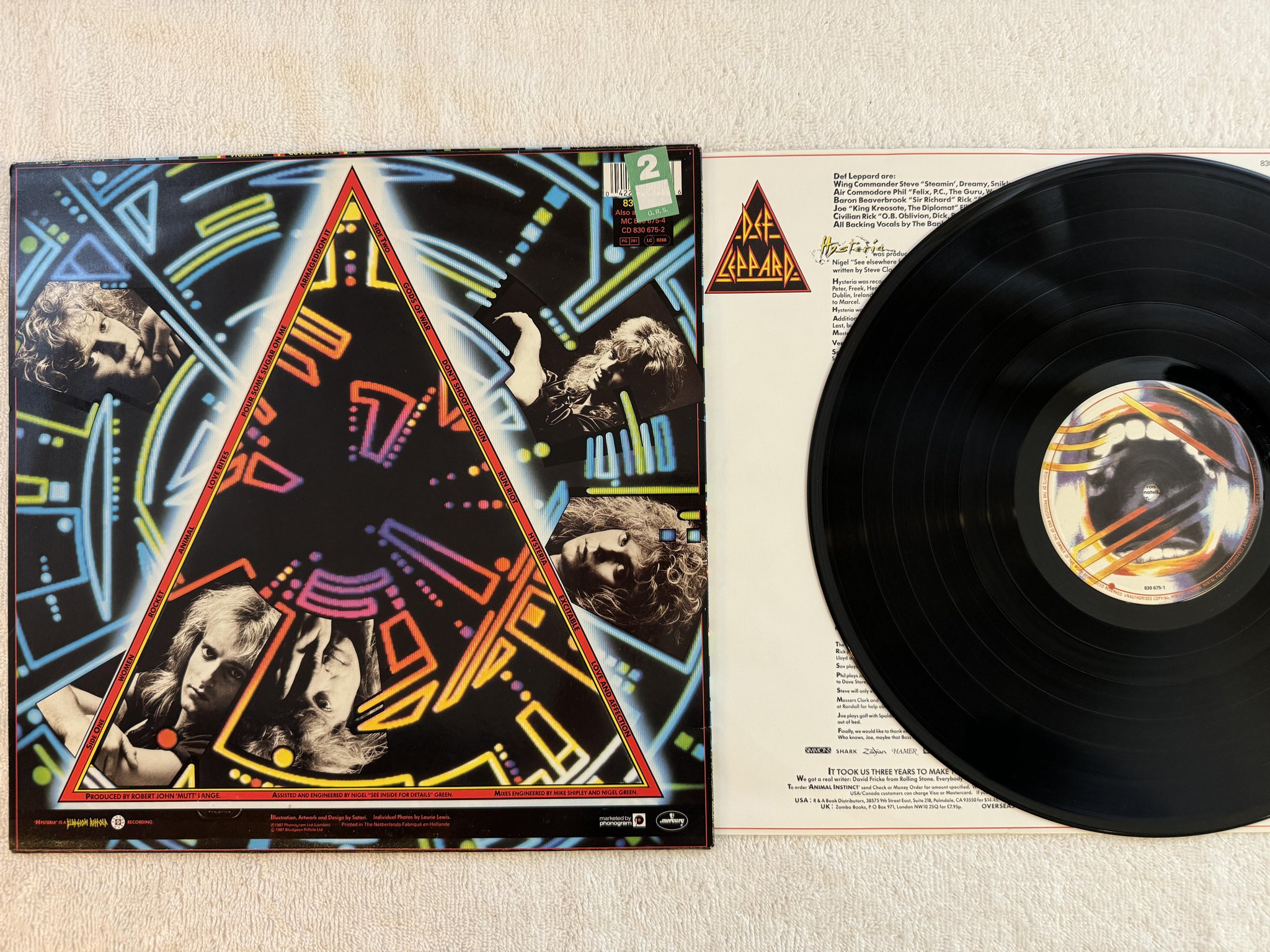 Omslagsbild för skivan DEF LEPPARD hysteria LP -87 Hol MERCURY 830 675-1