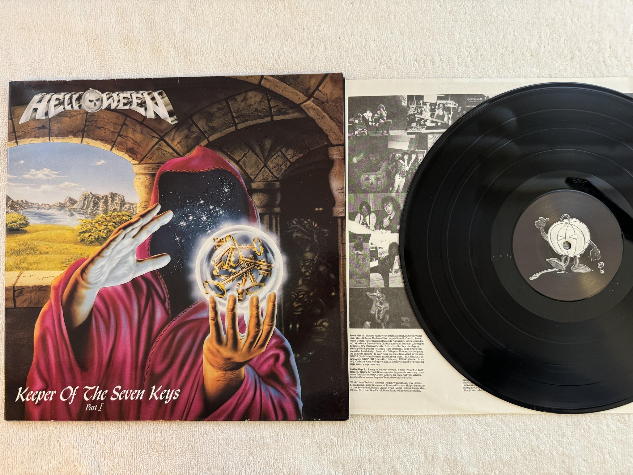 Omslagsbild för skivan HELLOWEEN keeper of the seven keys pt I LP -87 Ger NOISE N 0057