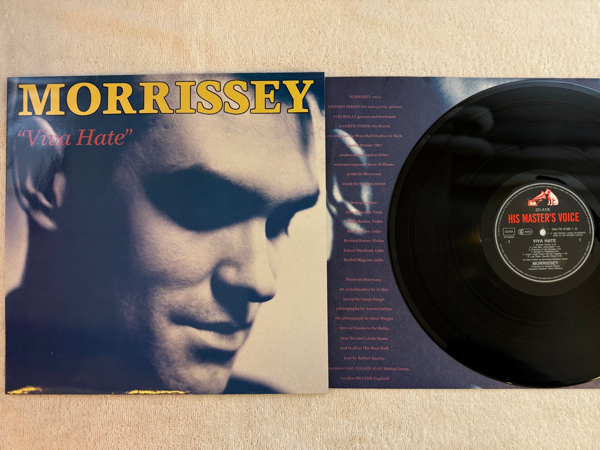 Omslagsbild för skivan MORRISEY viva hate LP -88 Hol HIS MASTER'S VOICE 064-7901801