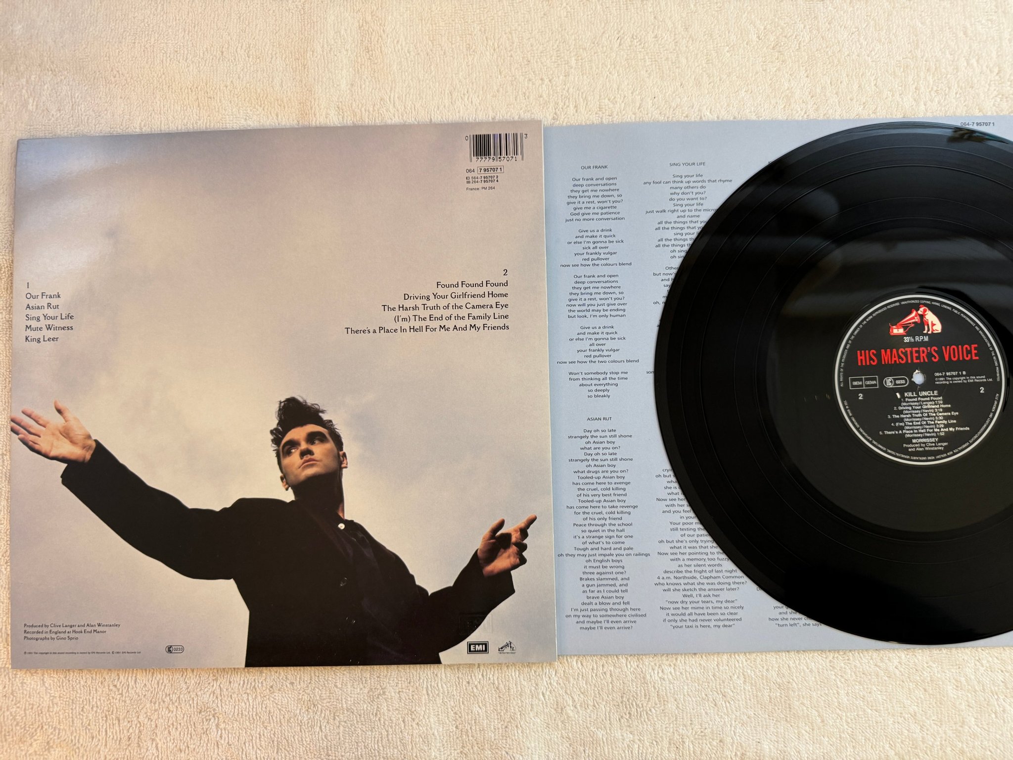 Omslagsbild för skivan MORRISEY kill uncle LP -91 Ger HIS MASTER'S VOICE 064-7957071