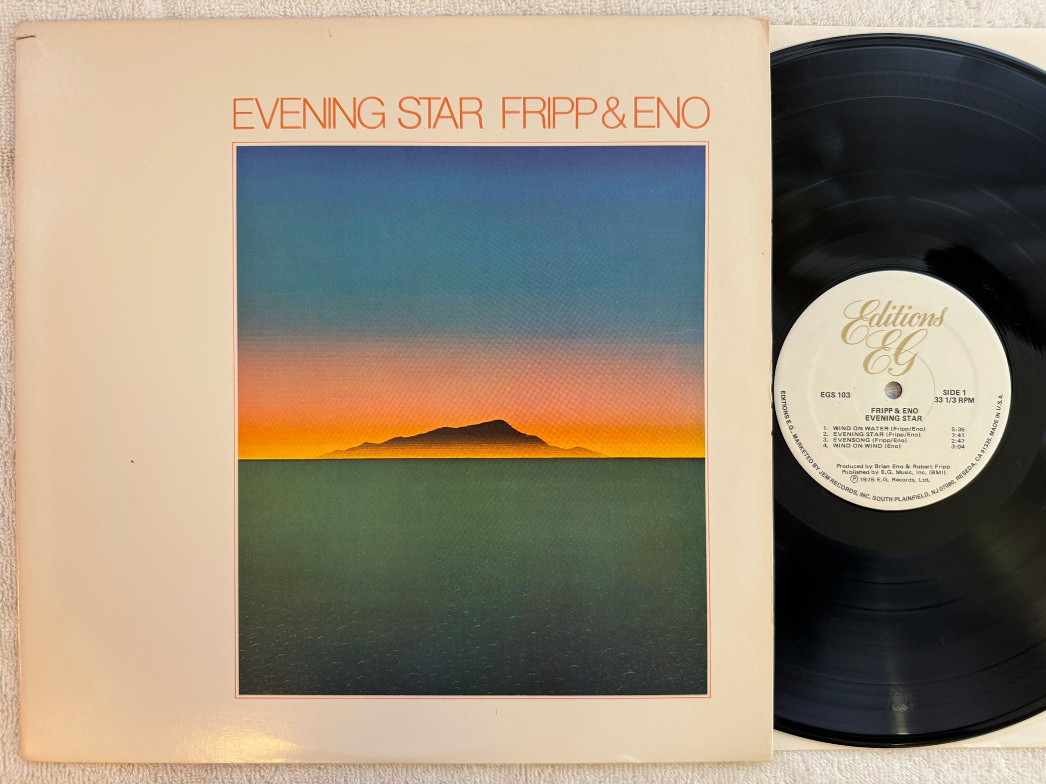 Omslagsbild för skivan FRIPP & ENO evening star LP -75 US EDITIONS EG EGS 103