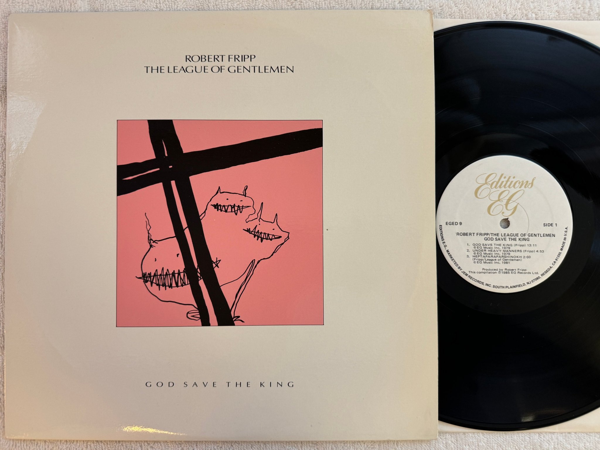 Omslagsbild för skivan ROBERT FRIPP God Save The King LP -81 US EDITIONS EG EGED 9