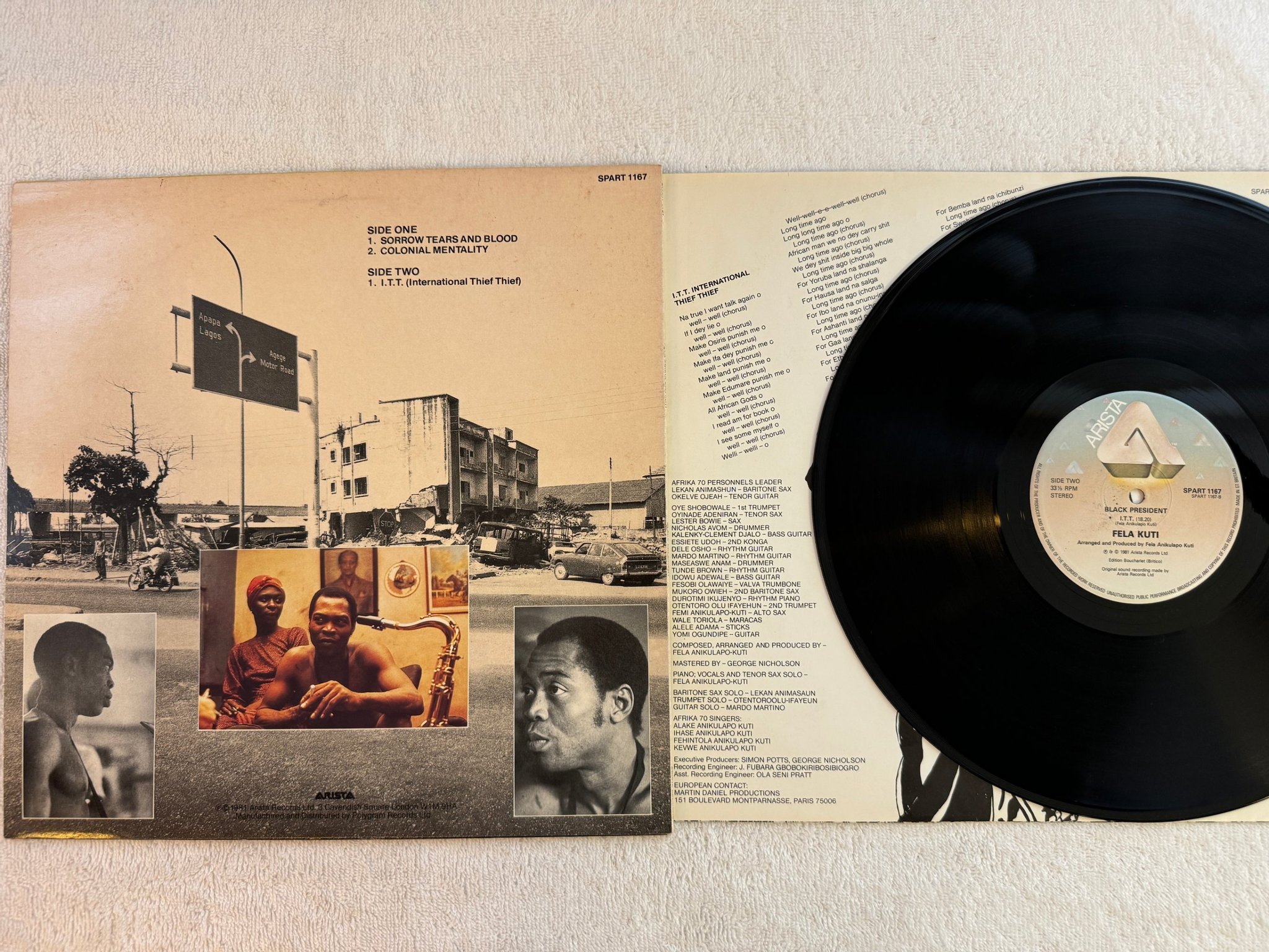 Omslagsbild för skivan FELA KUTI black president LP -81 UK ARISTA SPART 1167 *** AFROFUNK ***