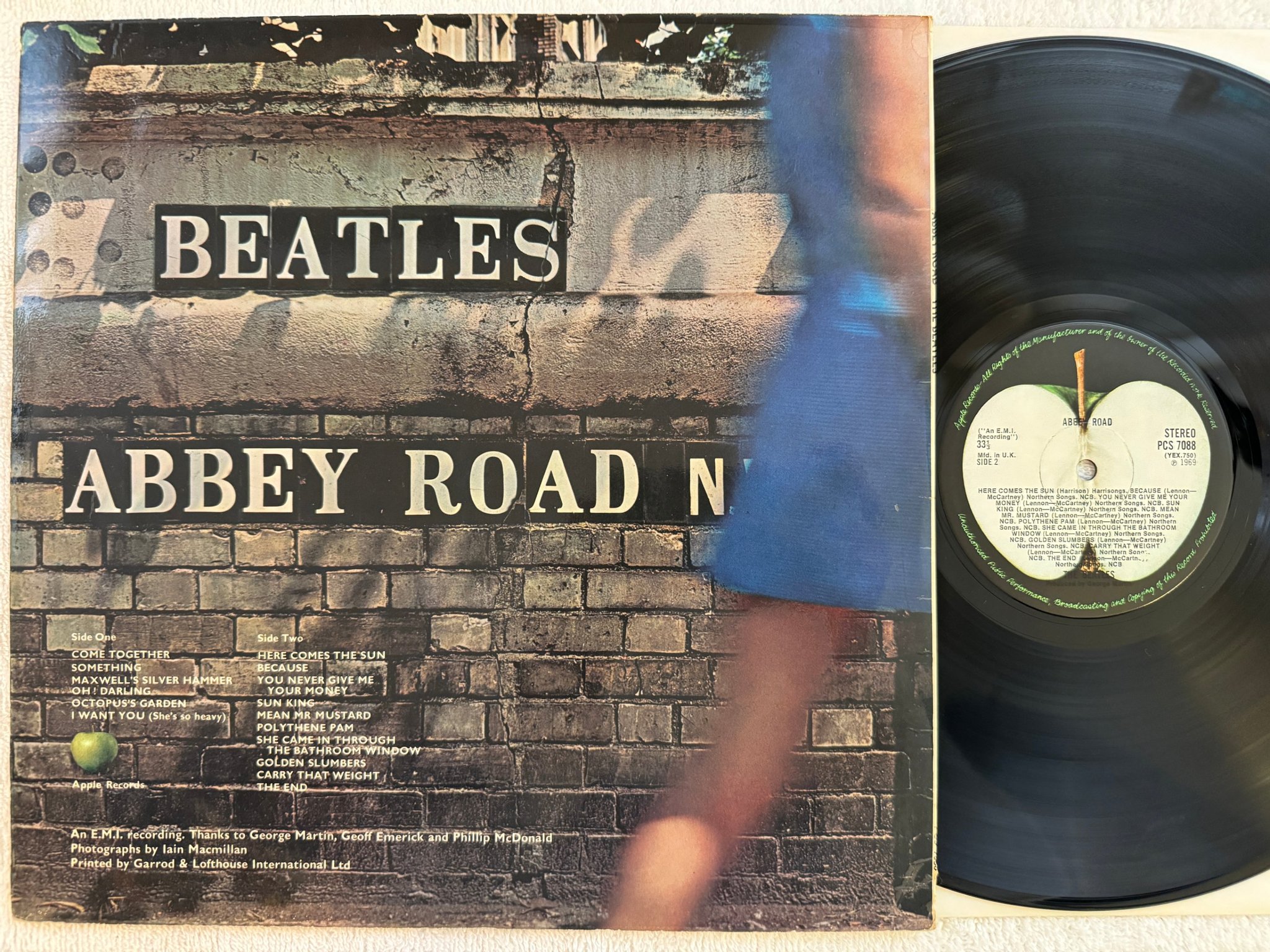 Omslagsbild för skivan THE BEATLES abbey road LP -69 UK APPLE PCS 7088