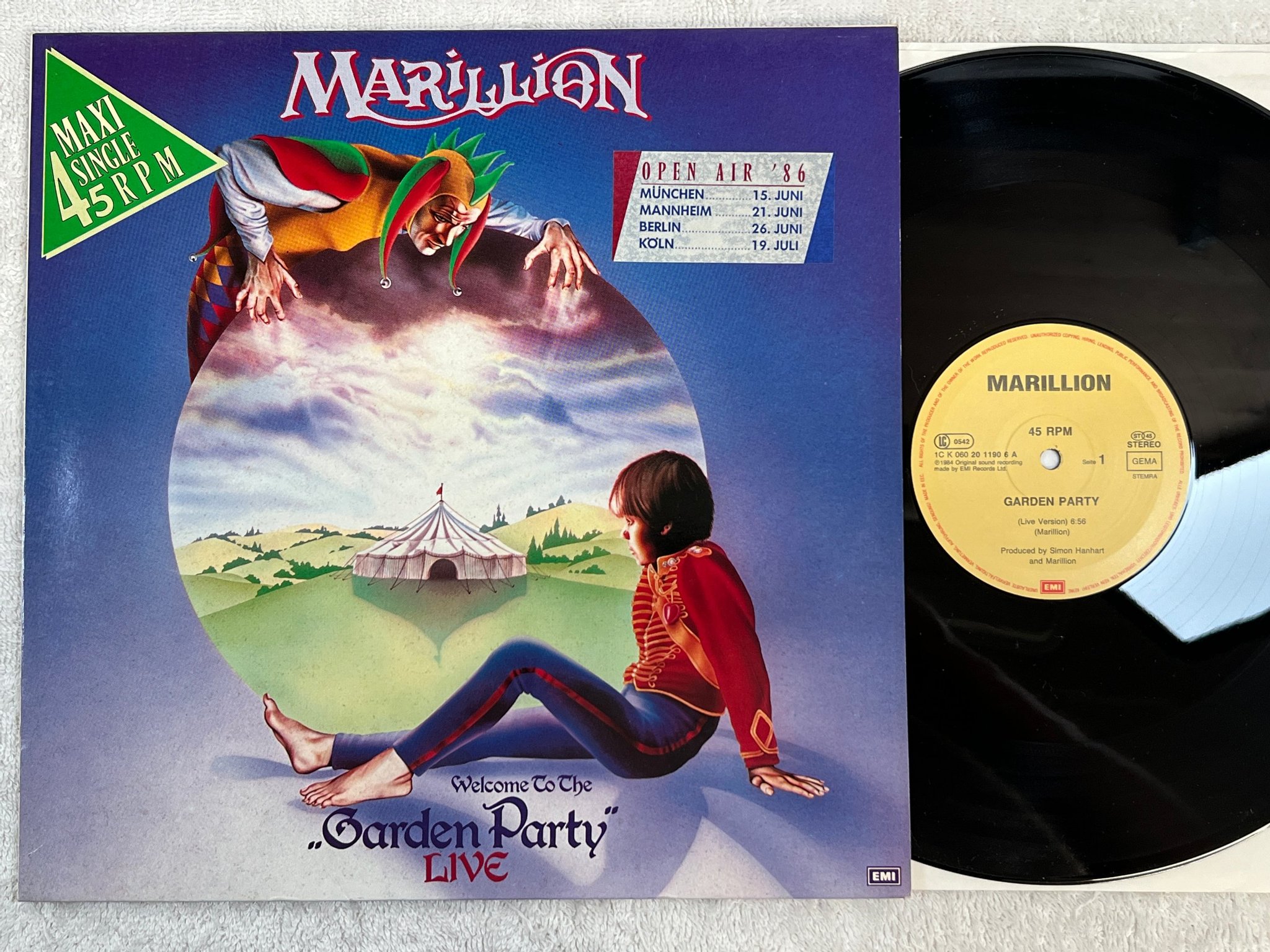 Omslagsbild för skivan MARILLION garden party 12" -84 EU EMI 1C K 060 2011906