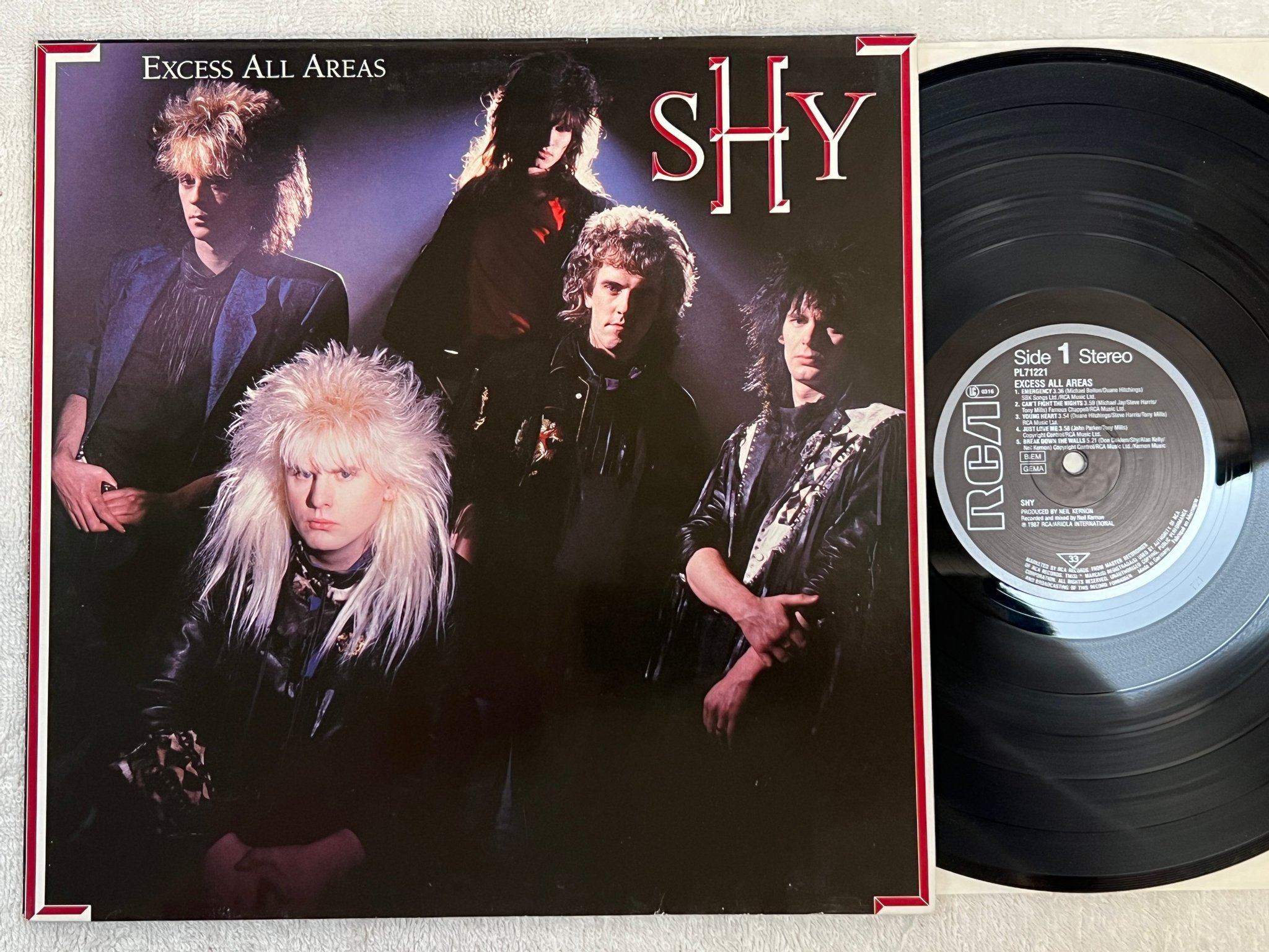 Omslagsbild för skivan SHY Excess All Areas LP -87 EU RCA PL 71221