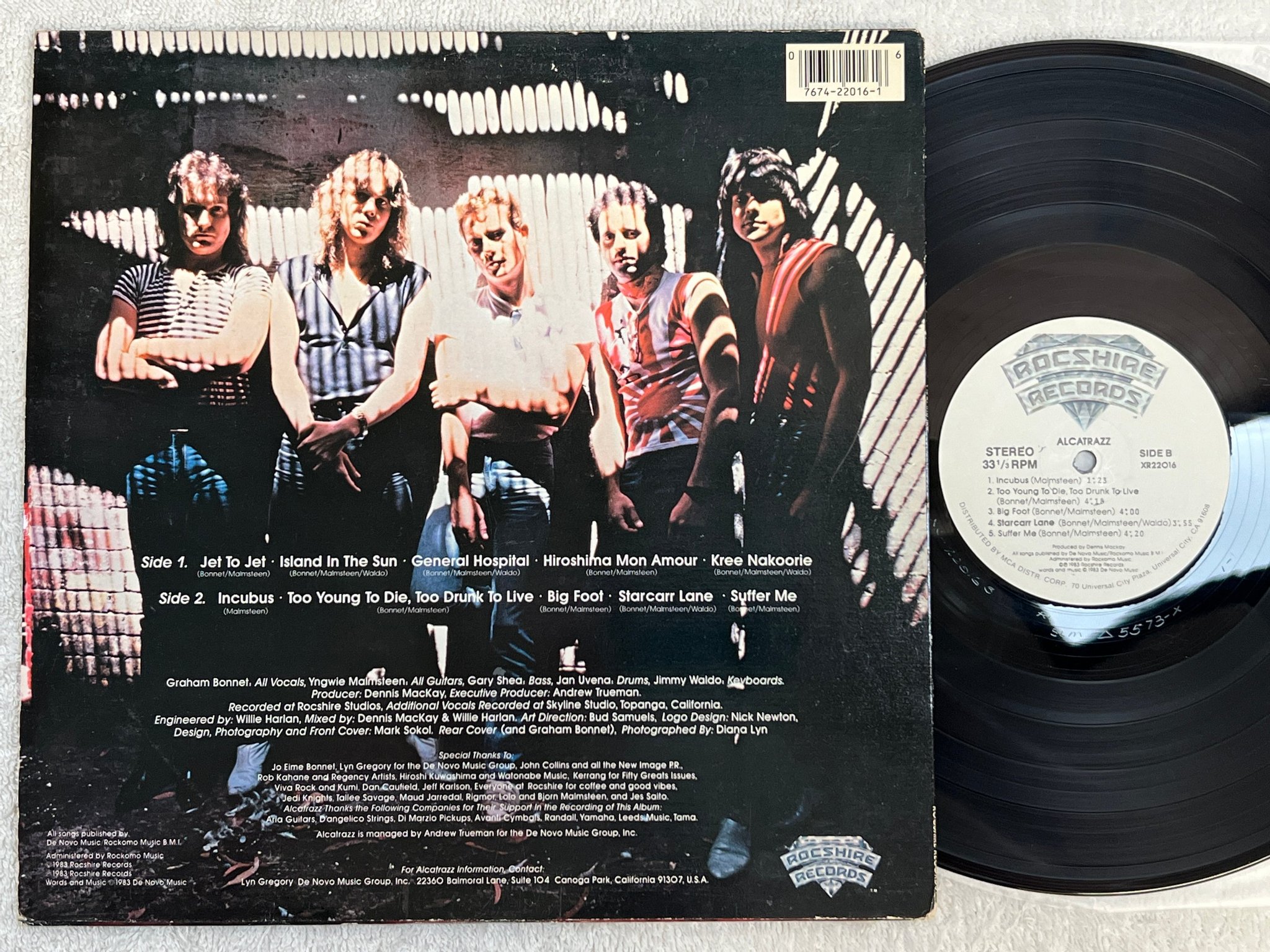 Omslagsbild för skivan ALCATRAZZ No Parole From Rock 'N' Roll LP -83 US ROCSHIRE XR22016