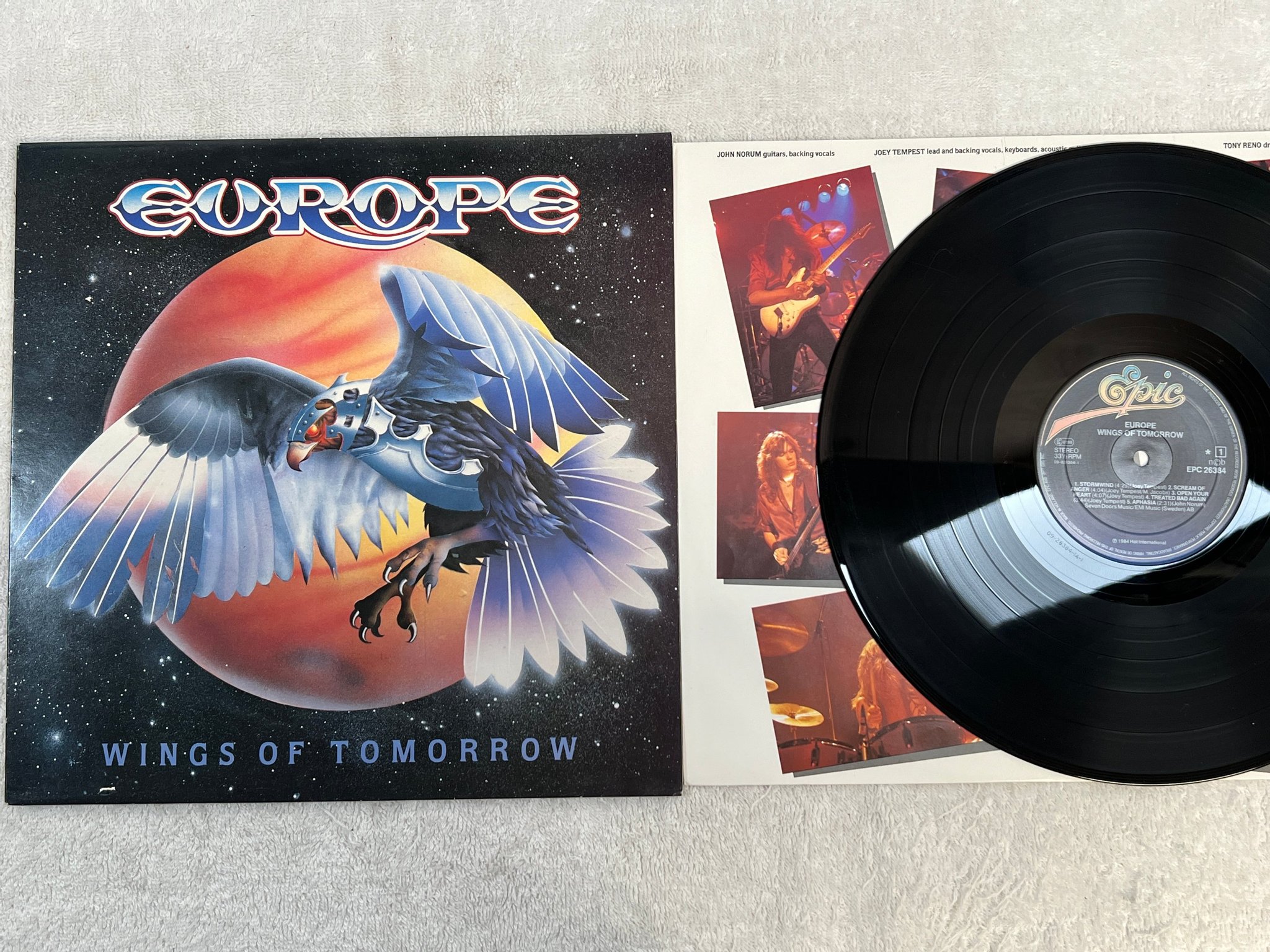 Omslagsbild för skivan EUROPE wings for tomorrow LP -84 ncb EPIC 26384