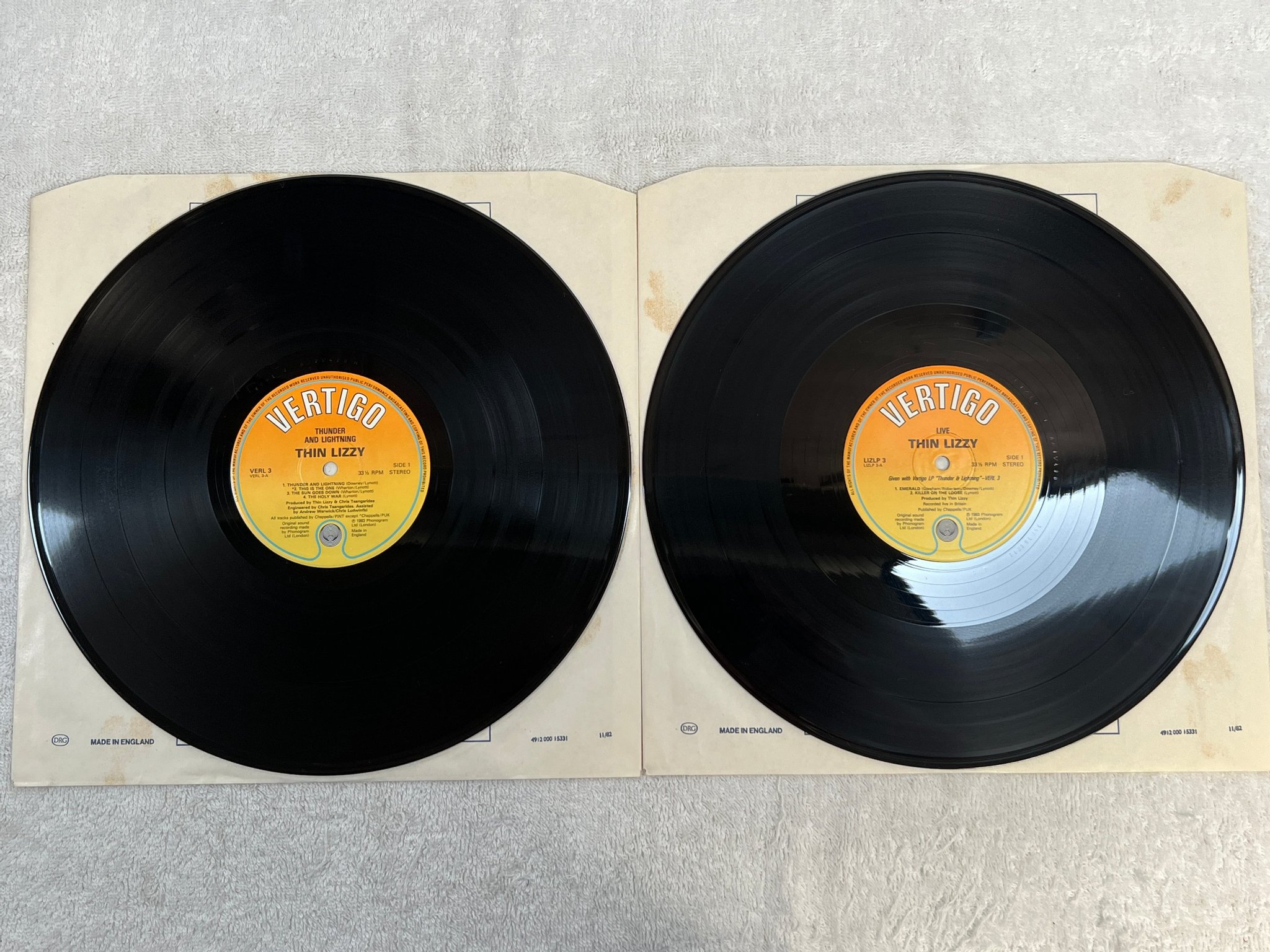 Omslagsbild för skivan THIN LIZZY live 2xLP -83 UK VERTIGO LIZLP 3