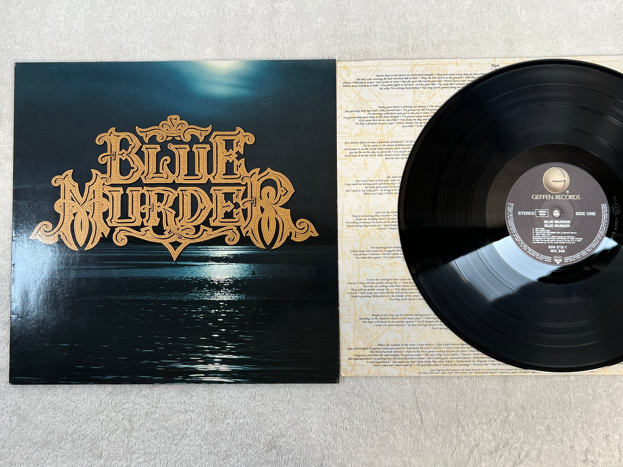 Omslagsbild för skivan BLUE MURDER s/t LP -89 EU GEFFEN 924 212-1