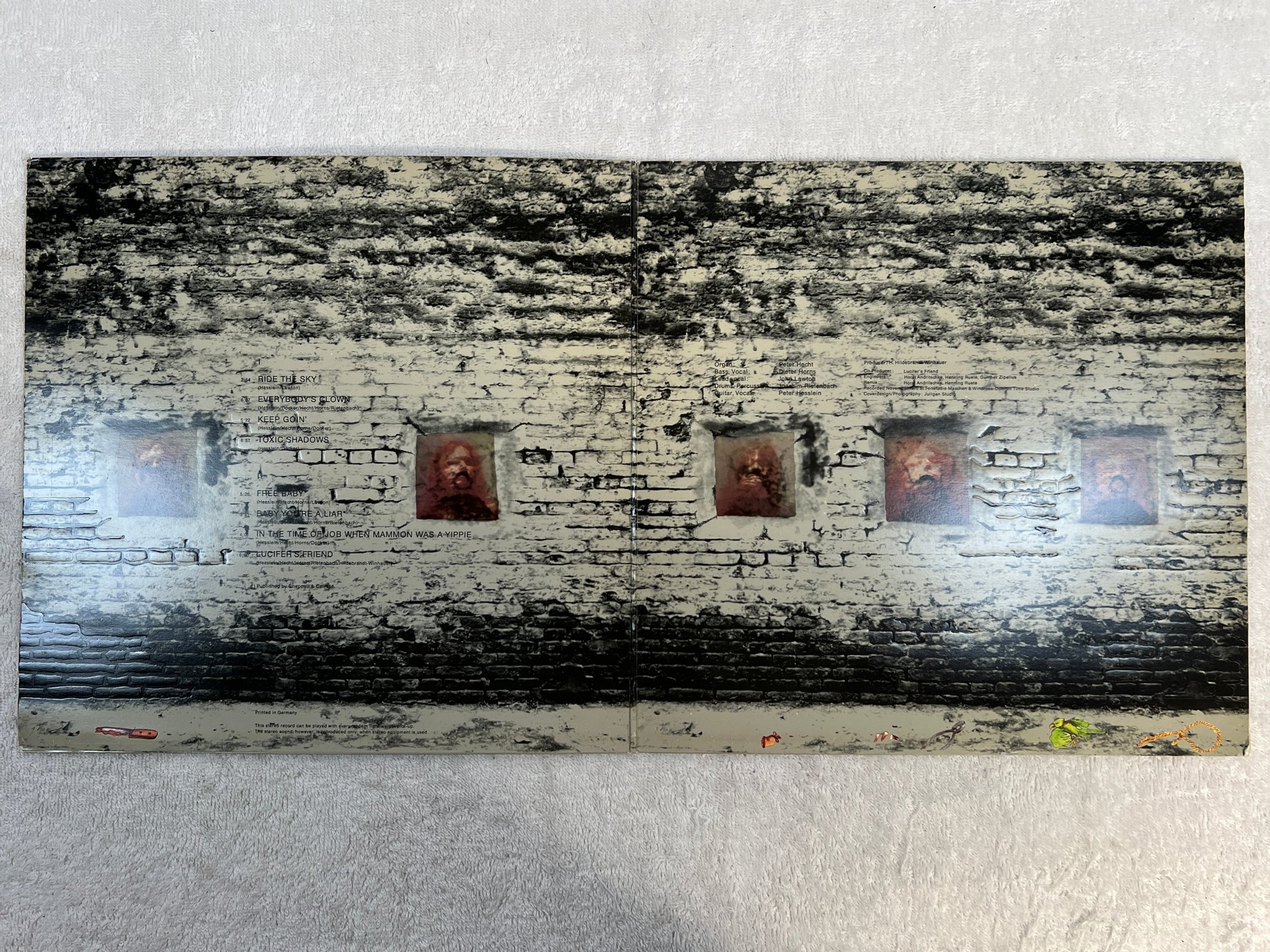 Omslagsbild för skivan LUCIFER'S FRIEND s/t LP -70 Ger PHILIPS 6305 068 *** RARE HARD ROCK ***