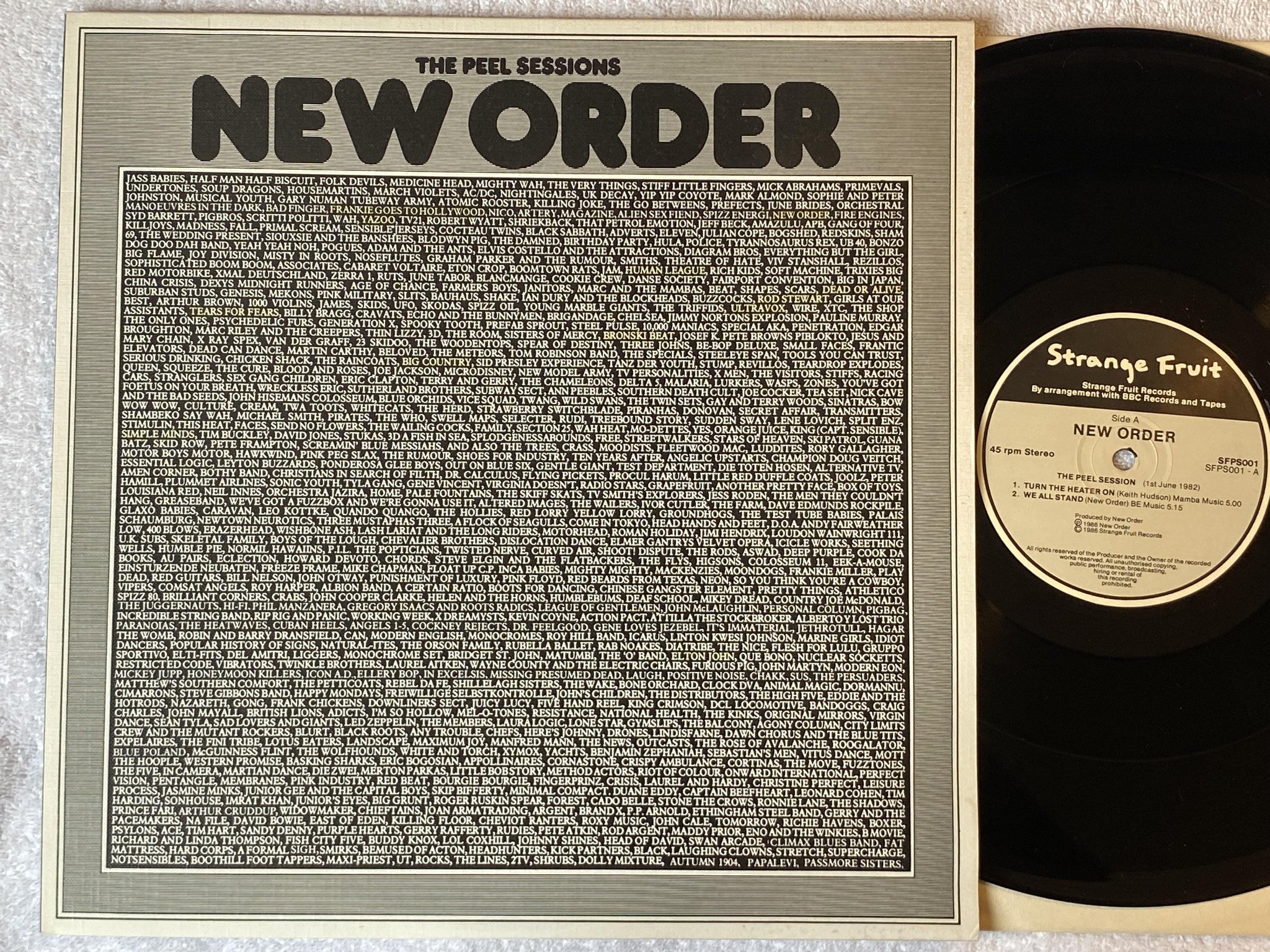 Omslagsbild för skivan NEW ORDER the peel sessions LP -86 UK STRANGE FRUIT SFPS001