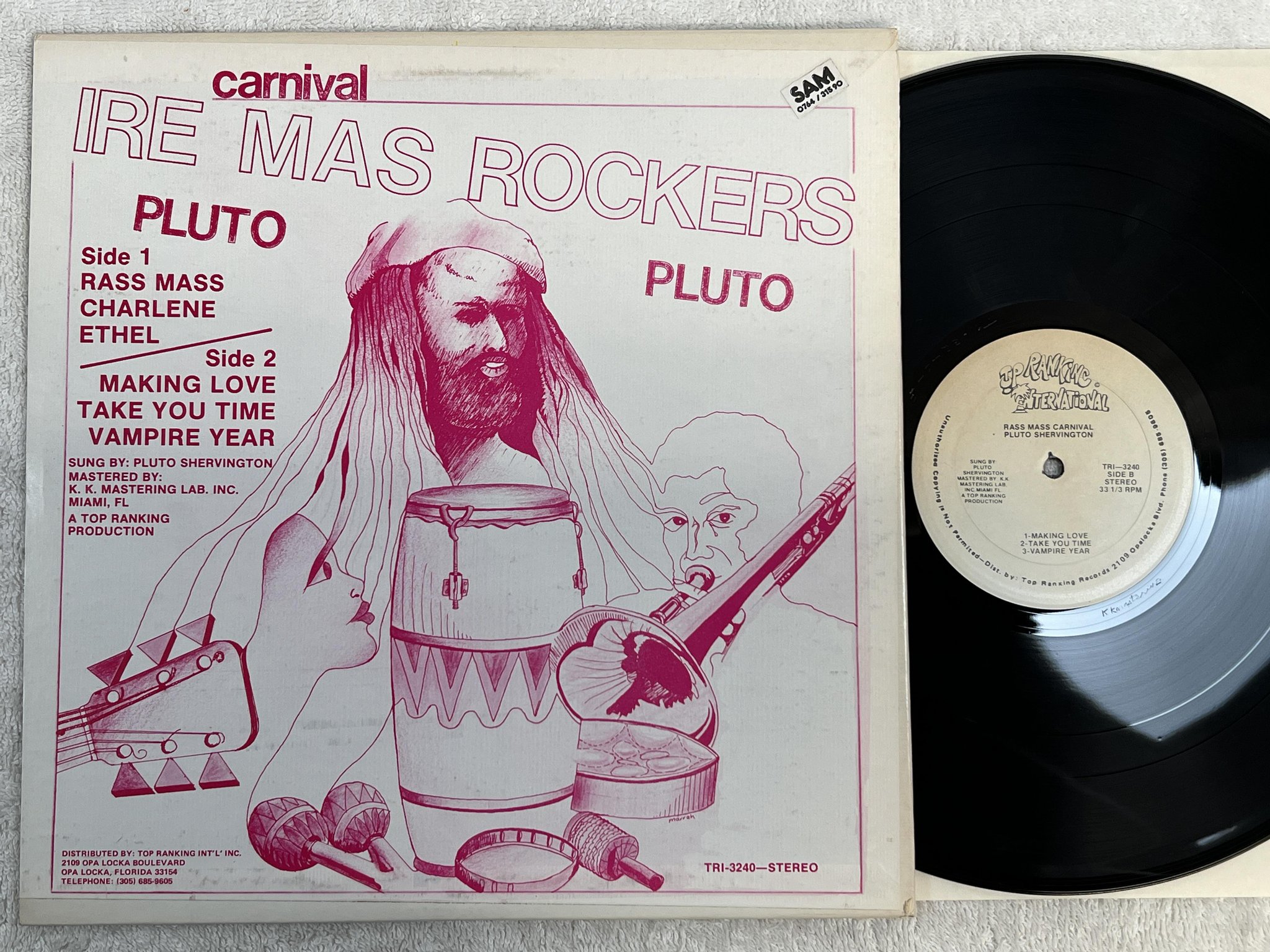 Omslagsbild för skivan PLUTO SHERVINGTON Ire Mas Rockers Carnival LP -81 US TOP RANKING TRI-3240