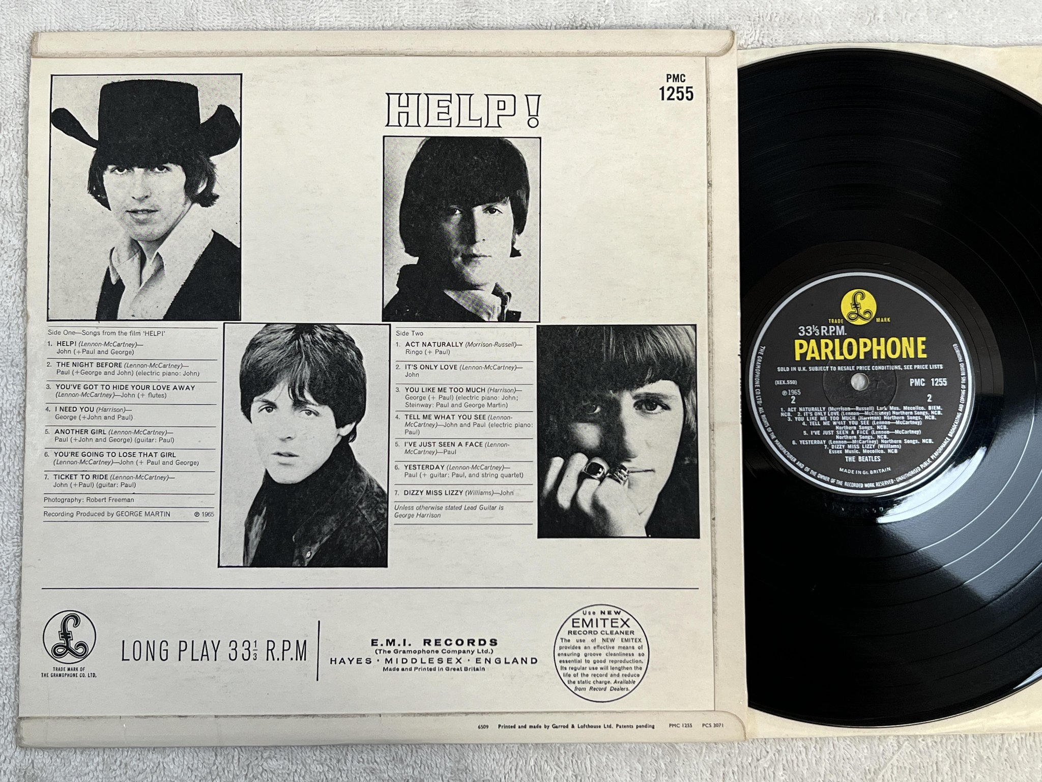 Omslagsbild för skivan THE BEATLES help! LP -65 UK PARLOPHONE PMC 1255