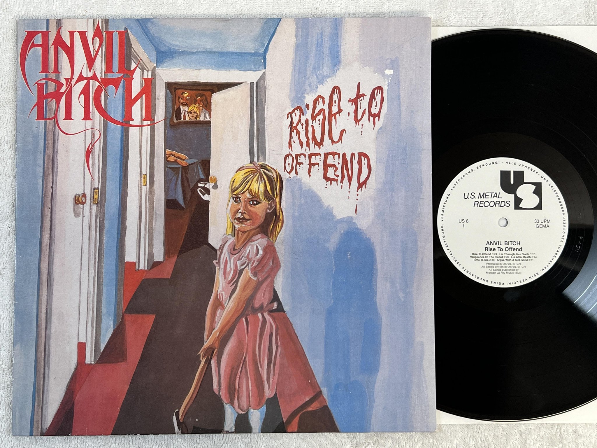 Omslagsbild för skivan ANVIL BITCH rise to offend LP -86 Ger US METAL U.S.6