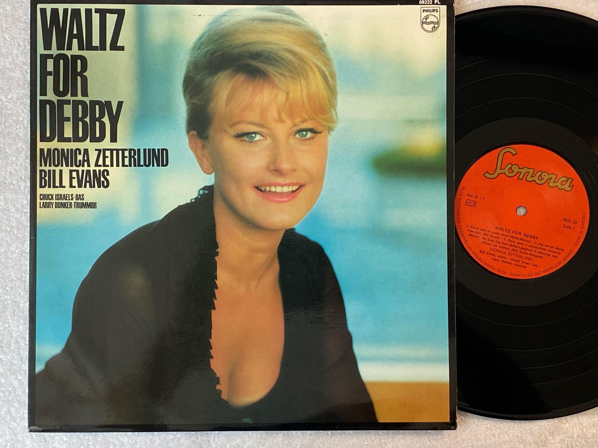 Omslagsbild för skivan MONICA ZETTERLUND waltz for debby LP -69 SONORA RED 23 *** magical album ***