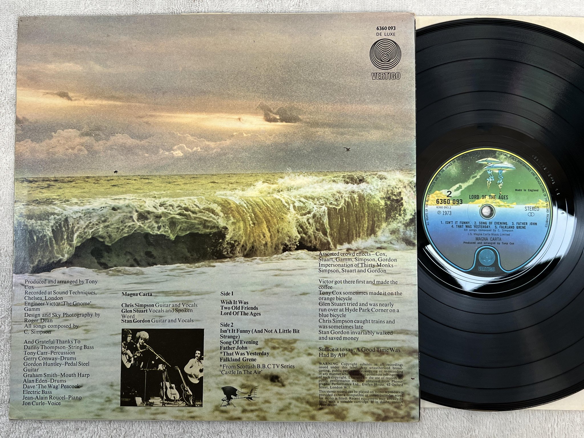 Omslagsbild för skivan MAGNA CARTA lord of the ages LP -73 UK VERTIGO 6360093