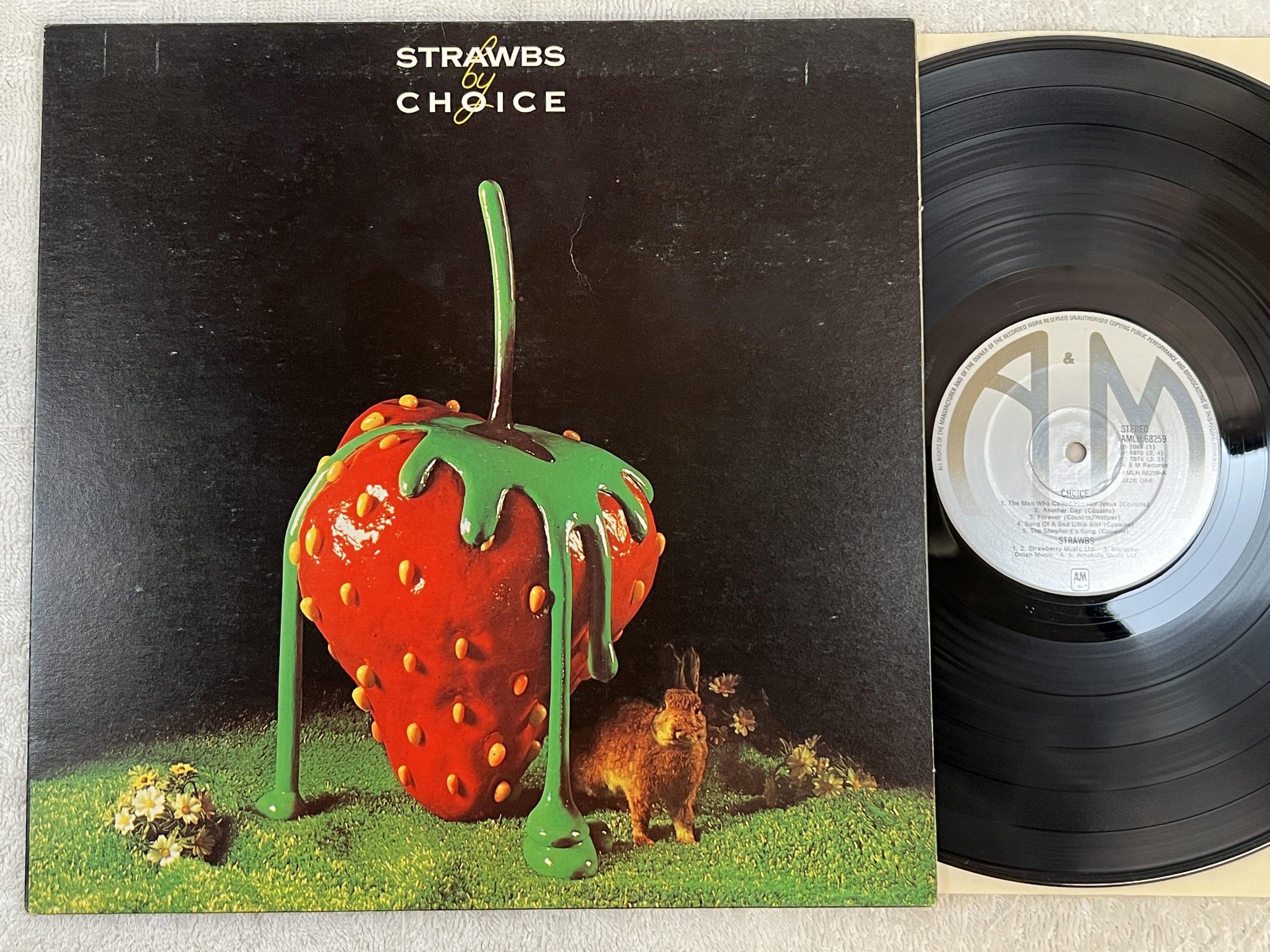 Omslagsbild för skivan STRAWBS choice LP -74 UK A&M AMLH 68259