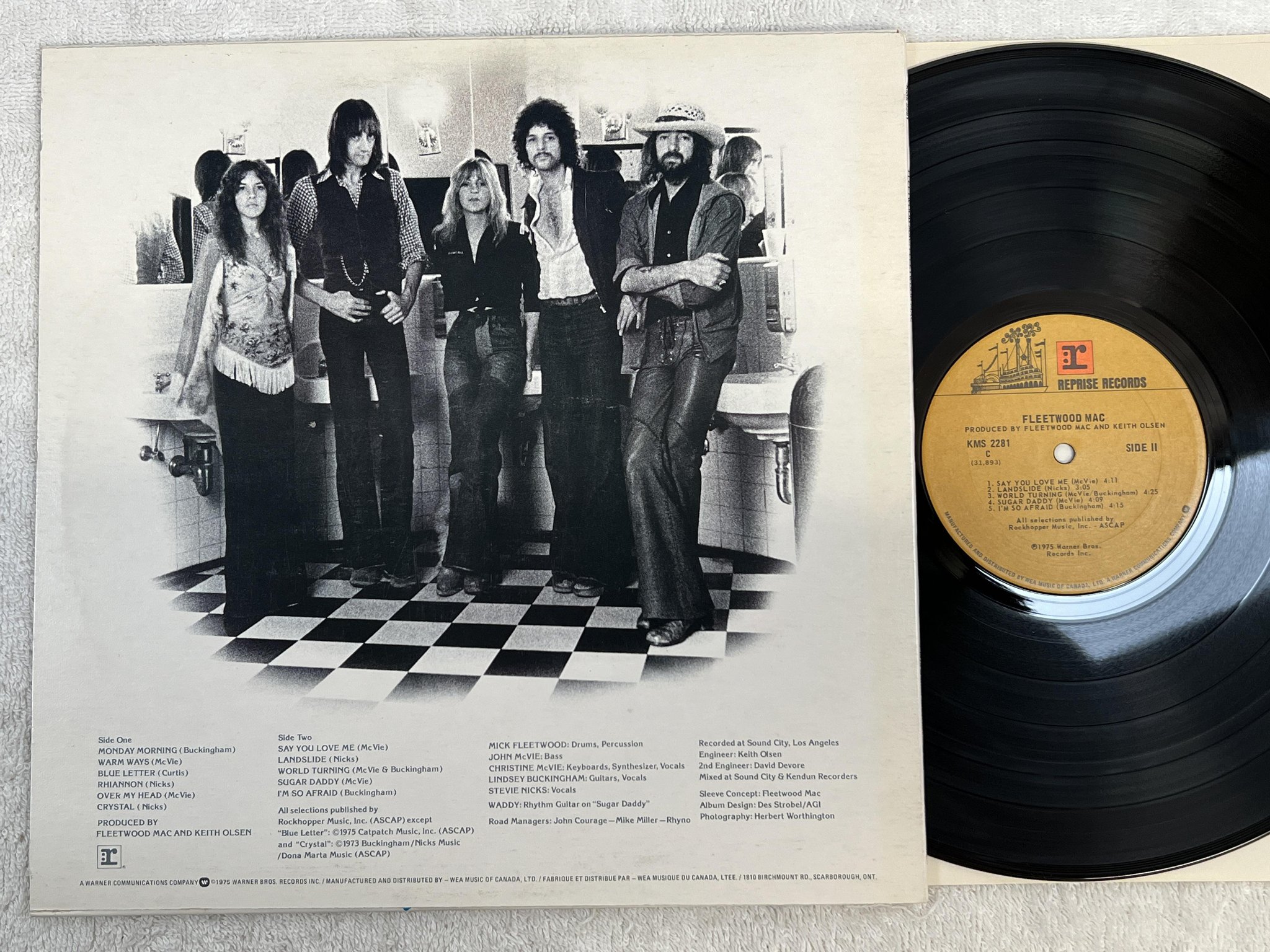 Omslagsbild för skivan FLEETWOOD MAC s/t LP -75 US WARNER BROS KMS 2281