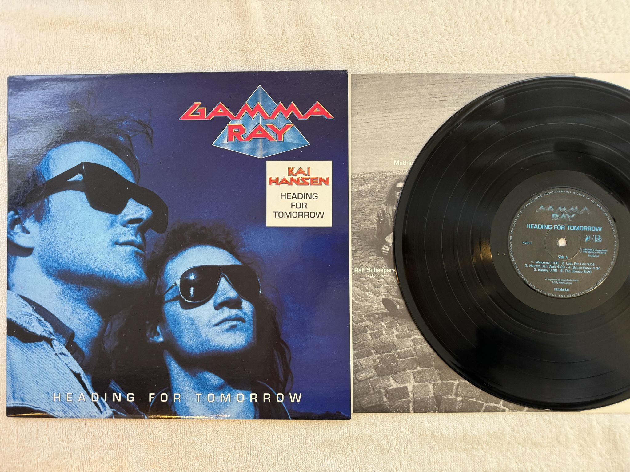 Omslagsbild för skivan GAMMA RAY heading for tomorrow LP -90 ncb NOISE INTERNATIONAL N 0151-1