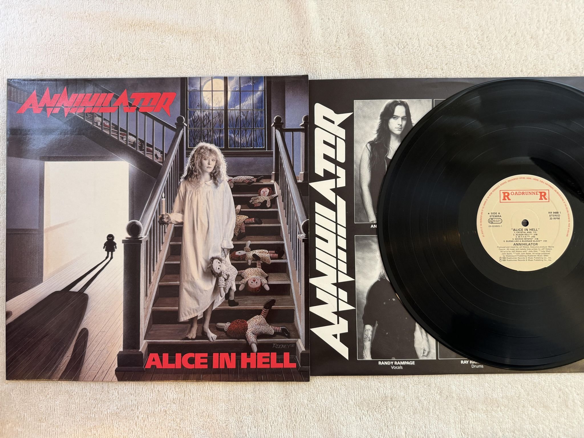 Omslagsbild för skivan ANNIHILATOR Alice in hell LP -89 Hol ROADRUNNER RR 9488 1