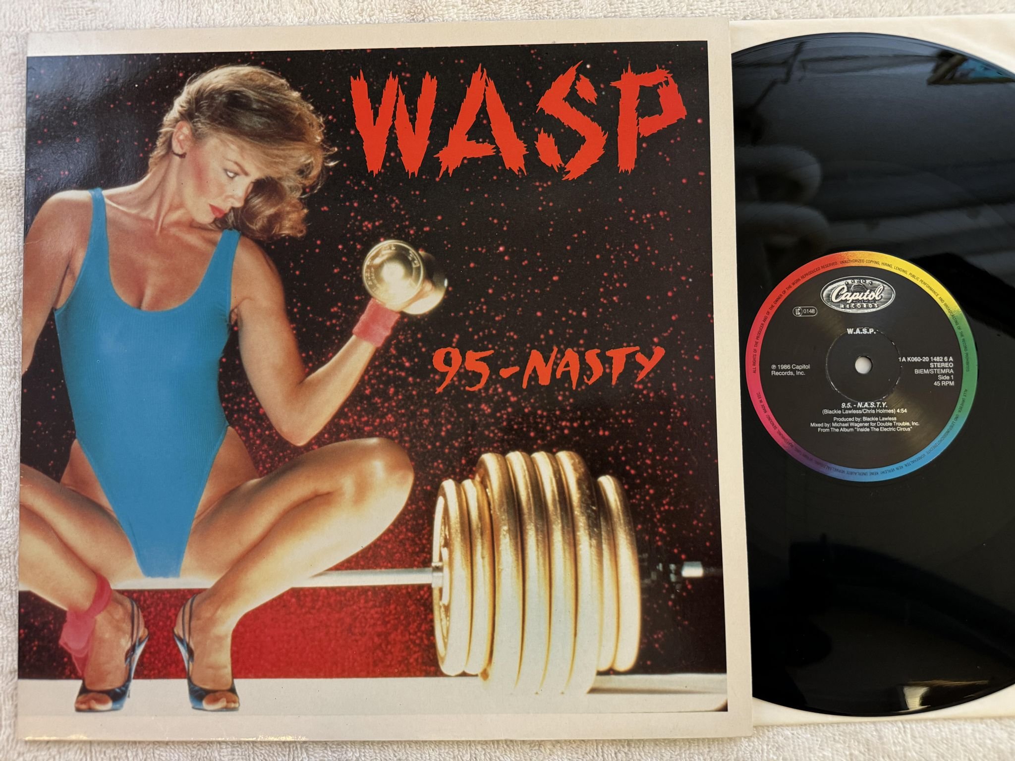 Omslagsbild för skivan W.A.S.P. 95 Nasty 12"single -86 Hol CAPITOL 1A K060-20 14826