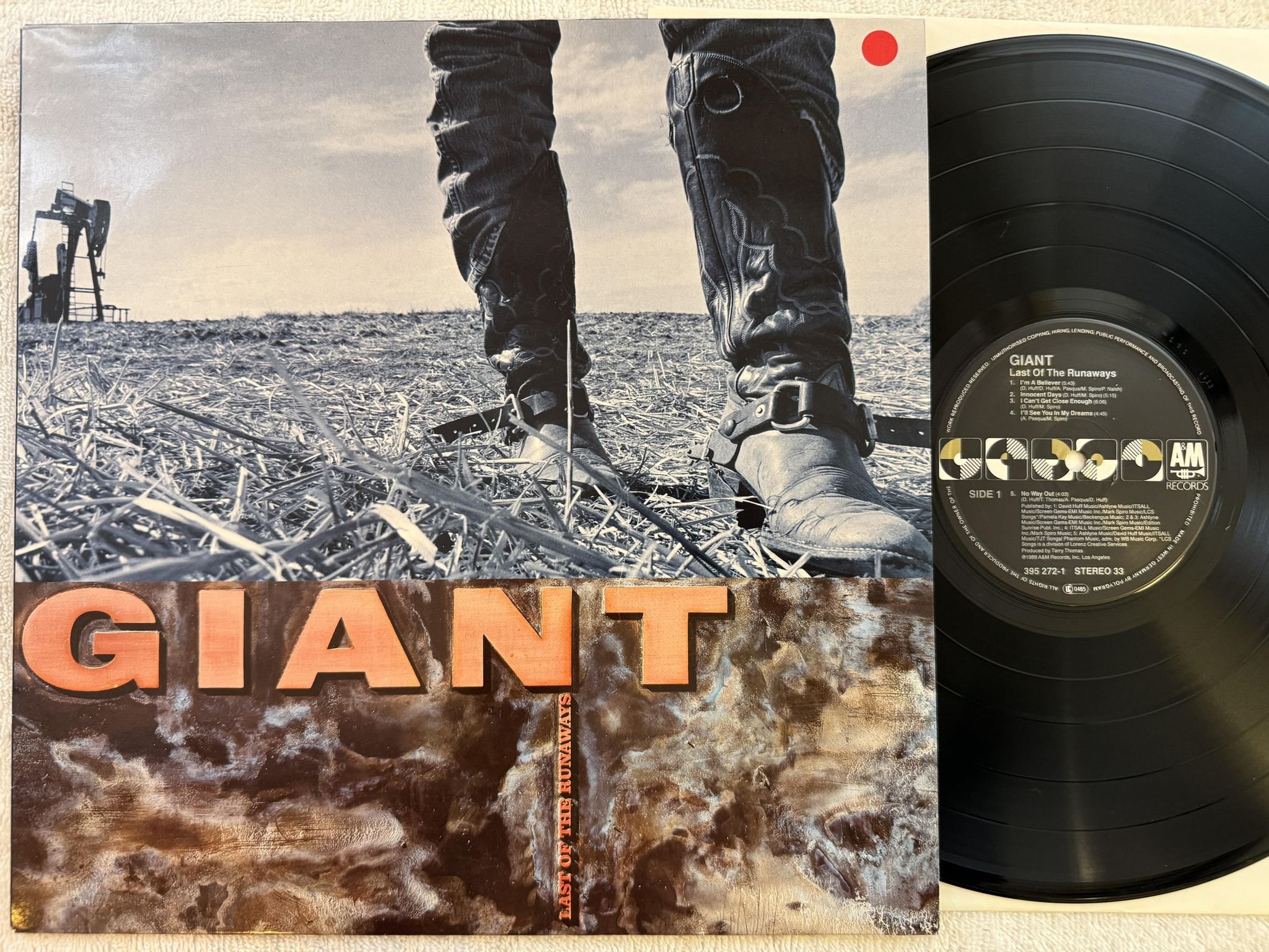 Omslagsbild för skivan GIANT last on the runaways LP -89 Ger A&M 395272-1
