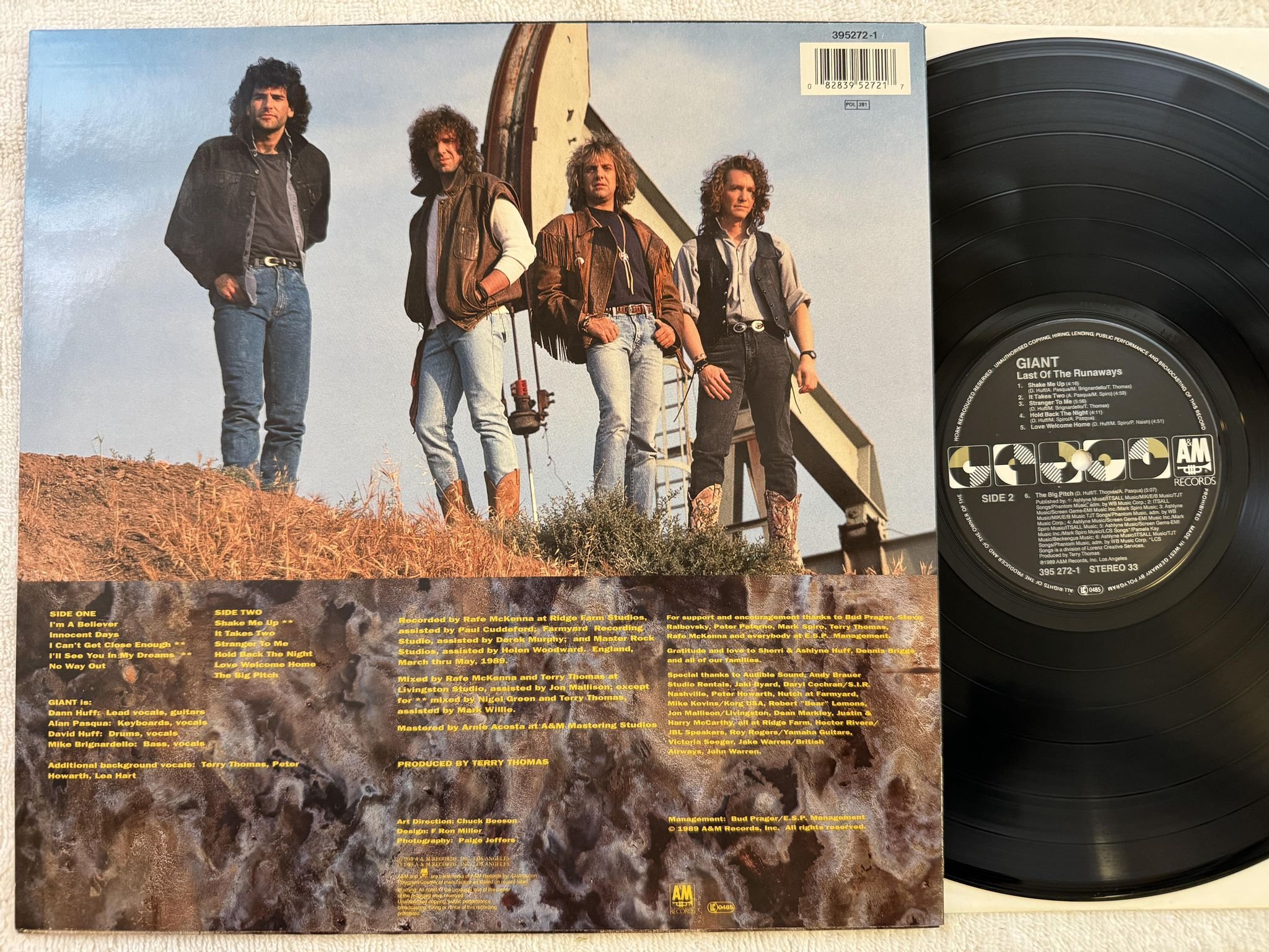 Omslagsbild för skivan GIANT last on the runaways LP -89 Ger A&M 395272-1